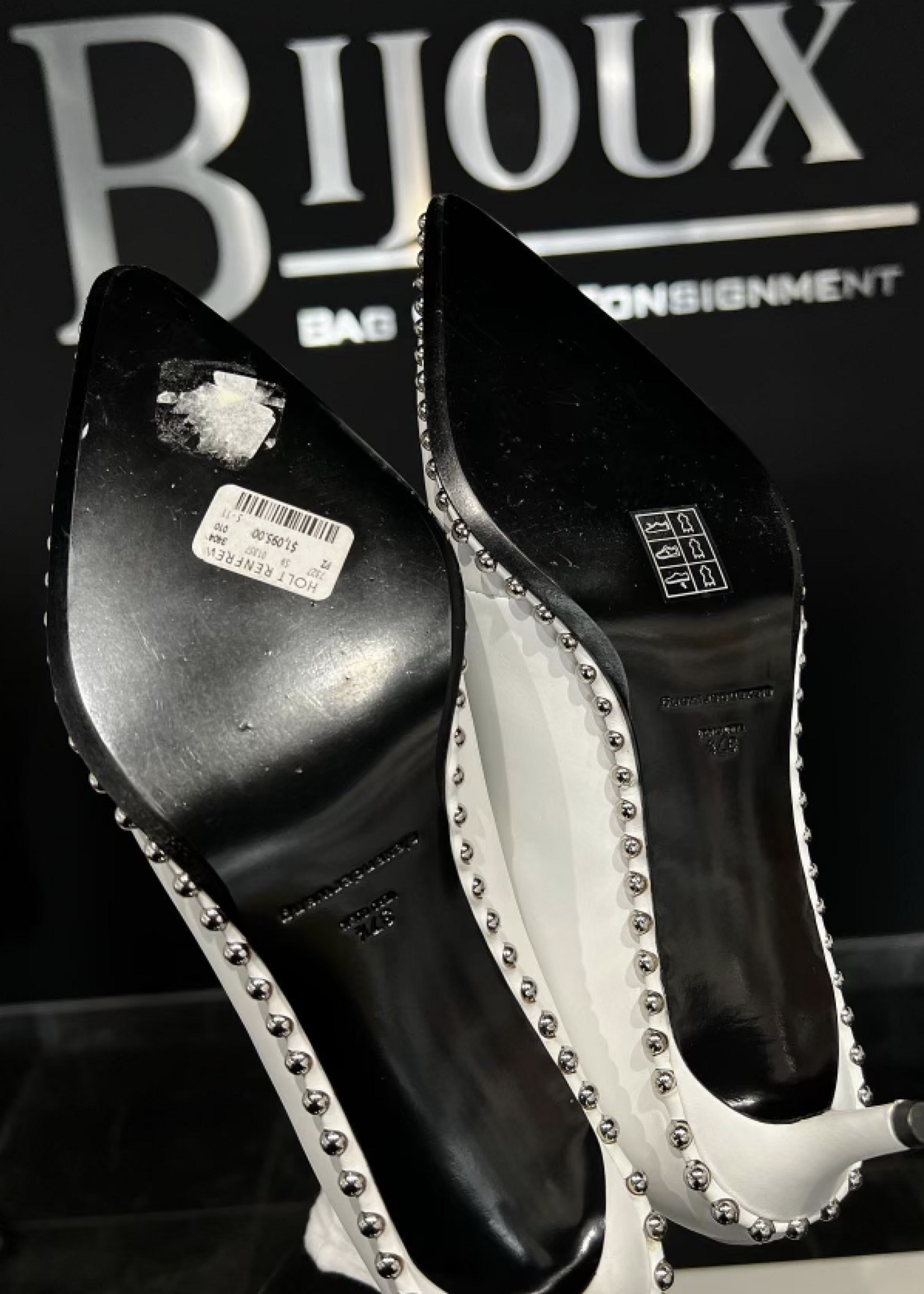 Alexander Wang SOLD - Alexander Wang White Boots Size - 37