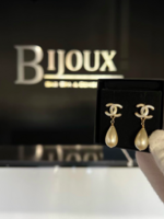 Chanel SOLD - Chanel 17P Pearl Earrings