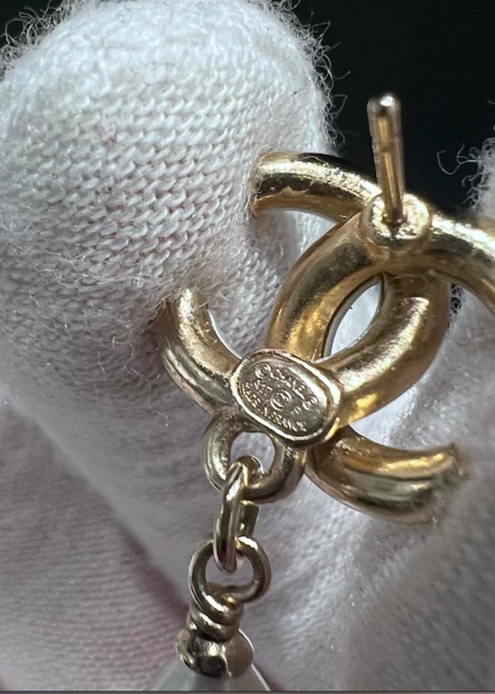 Chanel SOLD - Chanel 17P Pearl Earrings