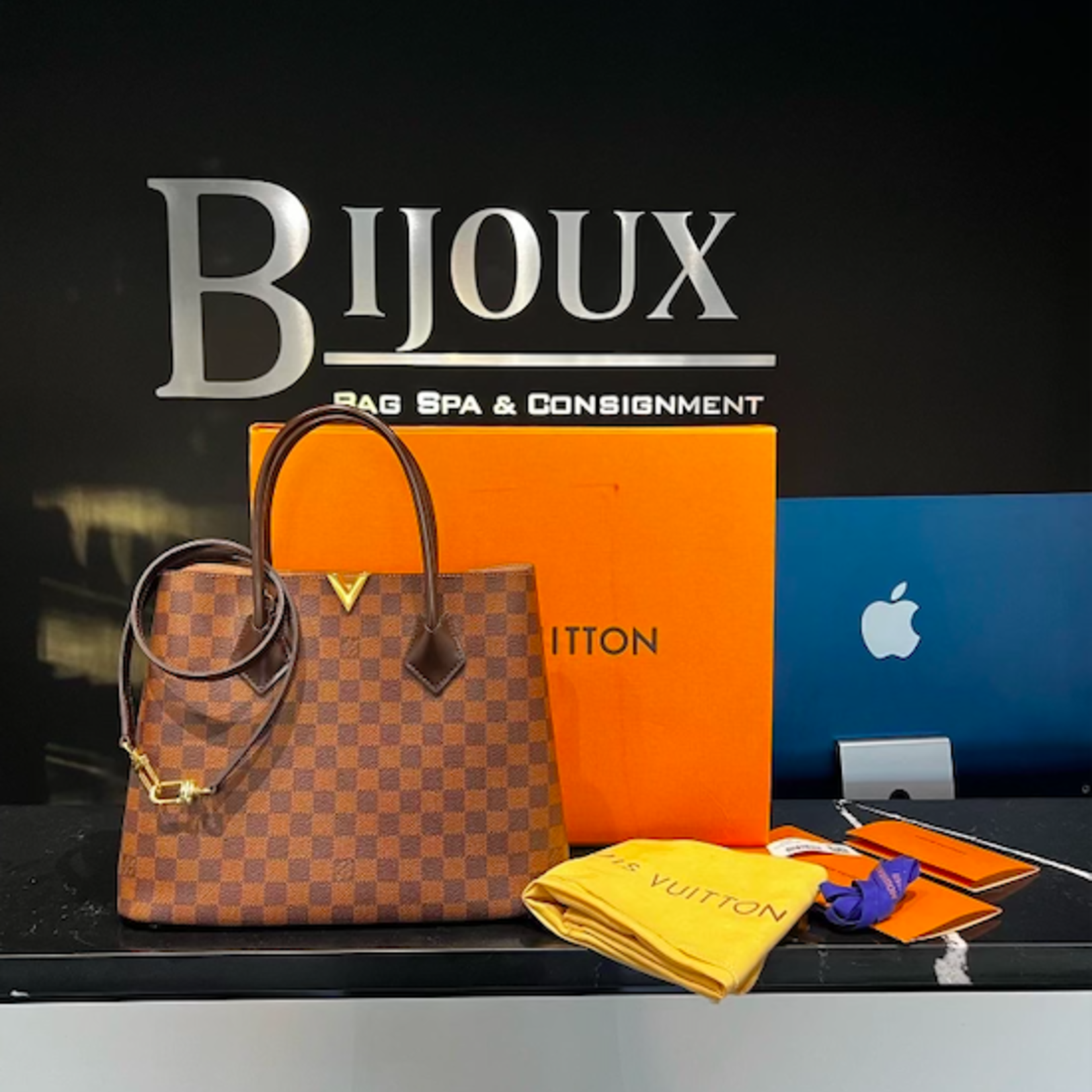 Louis Vuitton SOLD - LOUIS VUITTON KENSINGTON