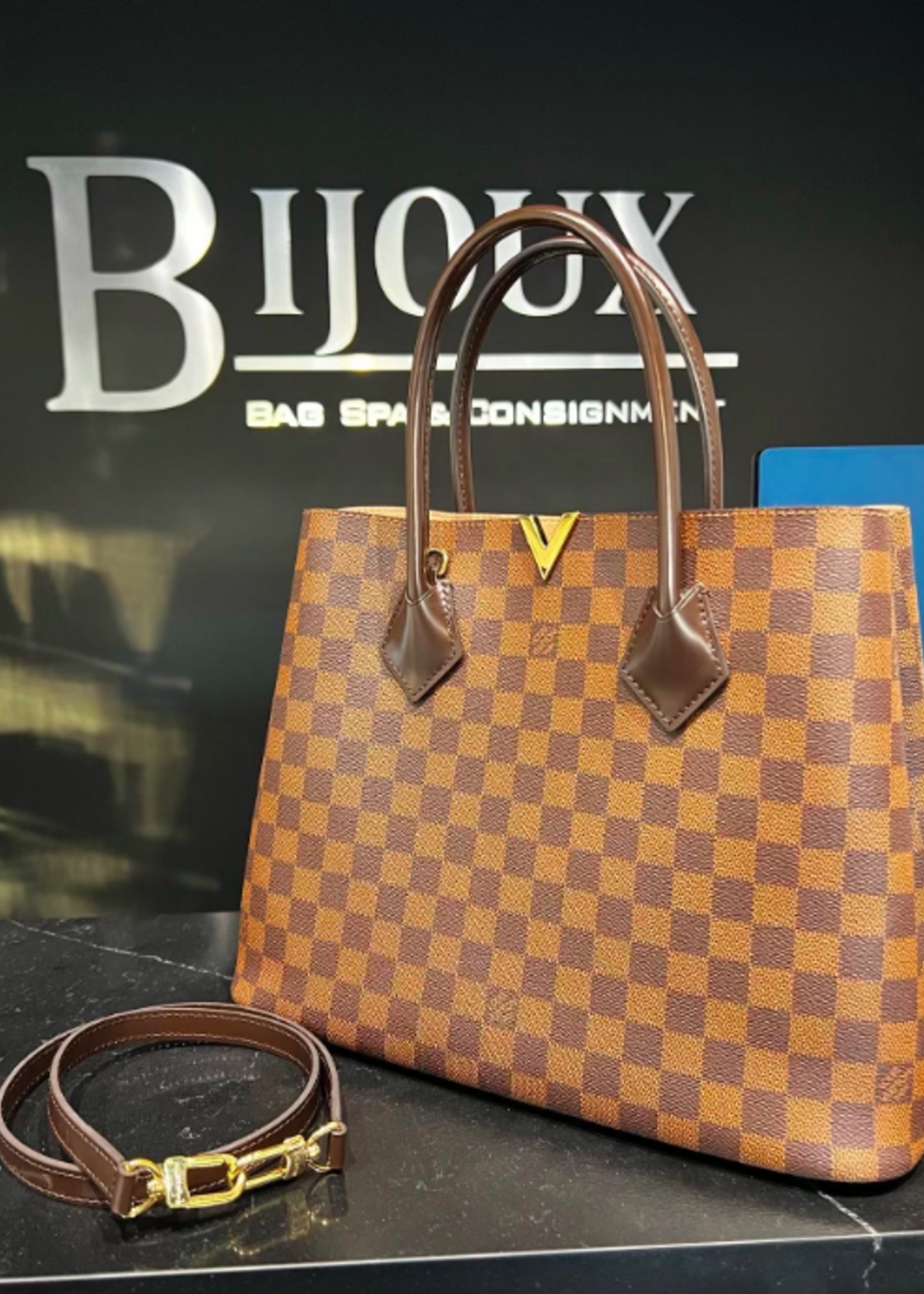 Louis Vuitton SOLD - LOUIS VUITTON KENSINGTON