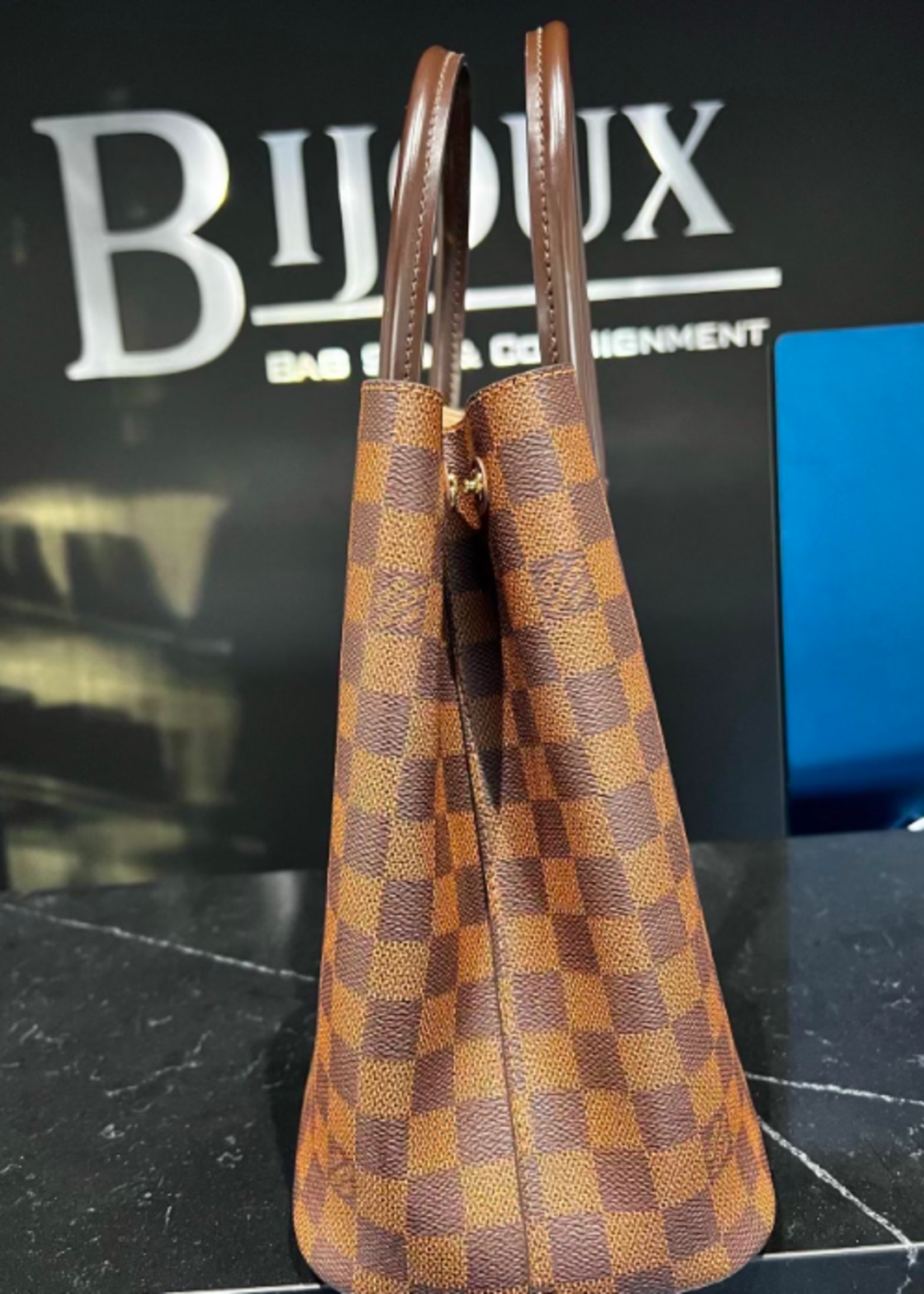 Louis Vuitton SOLD - LOUIS VUITTON KENSINGTON