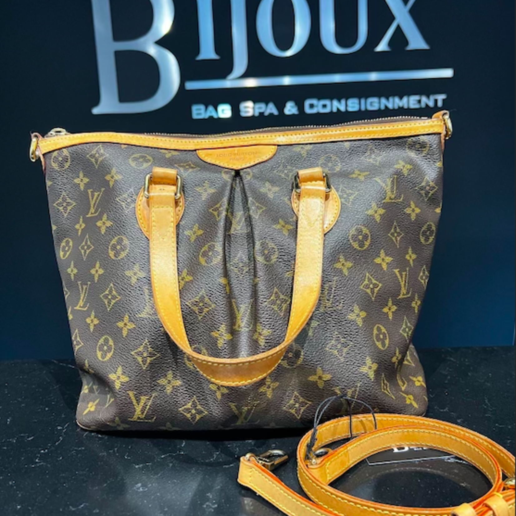 Louis Vuitton SOLD - Louis Vuitton Palermo