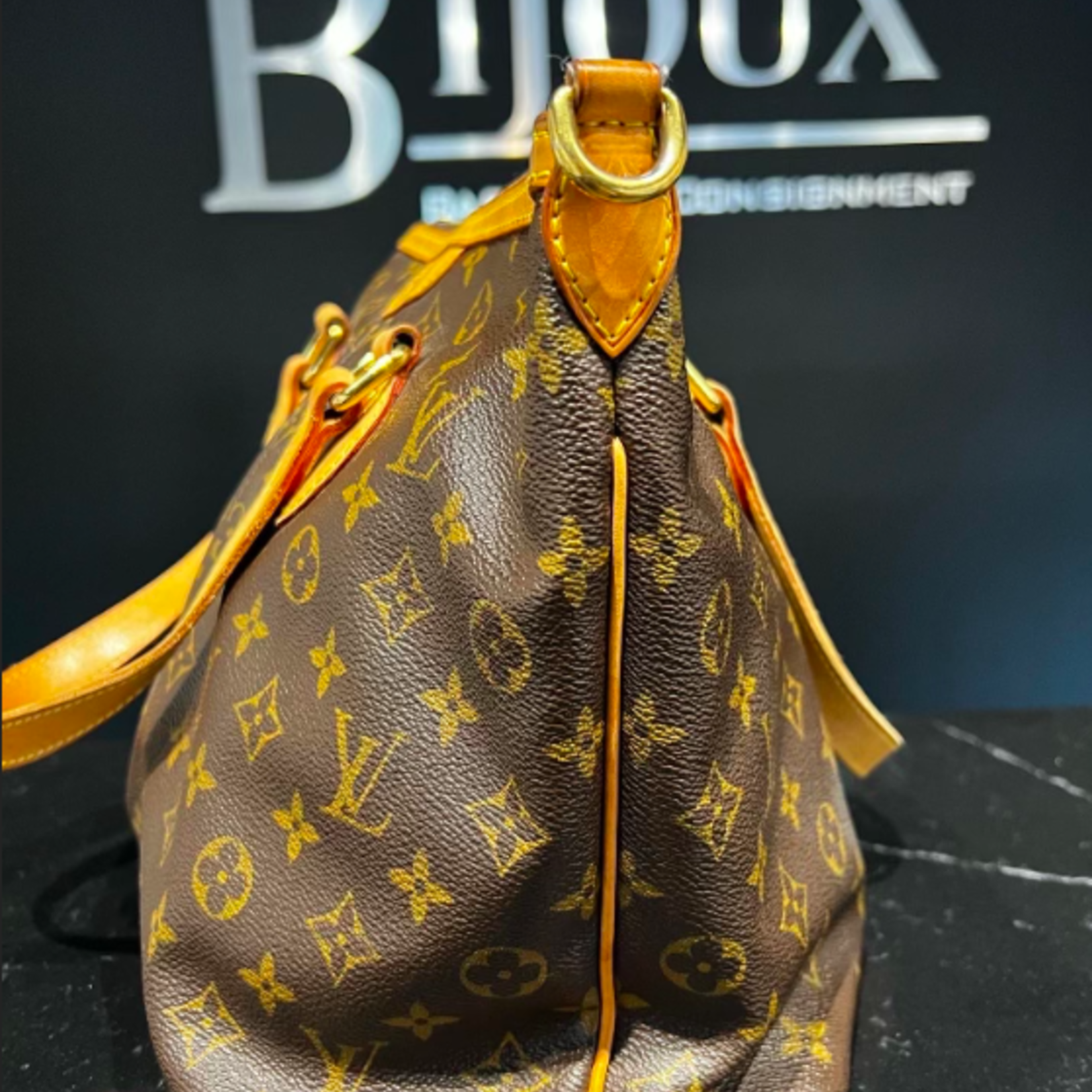 Louis Vuitton SOLD - Louis Vuitton Palermo