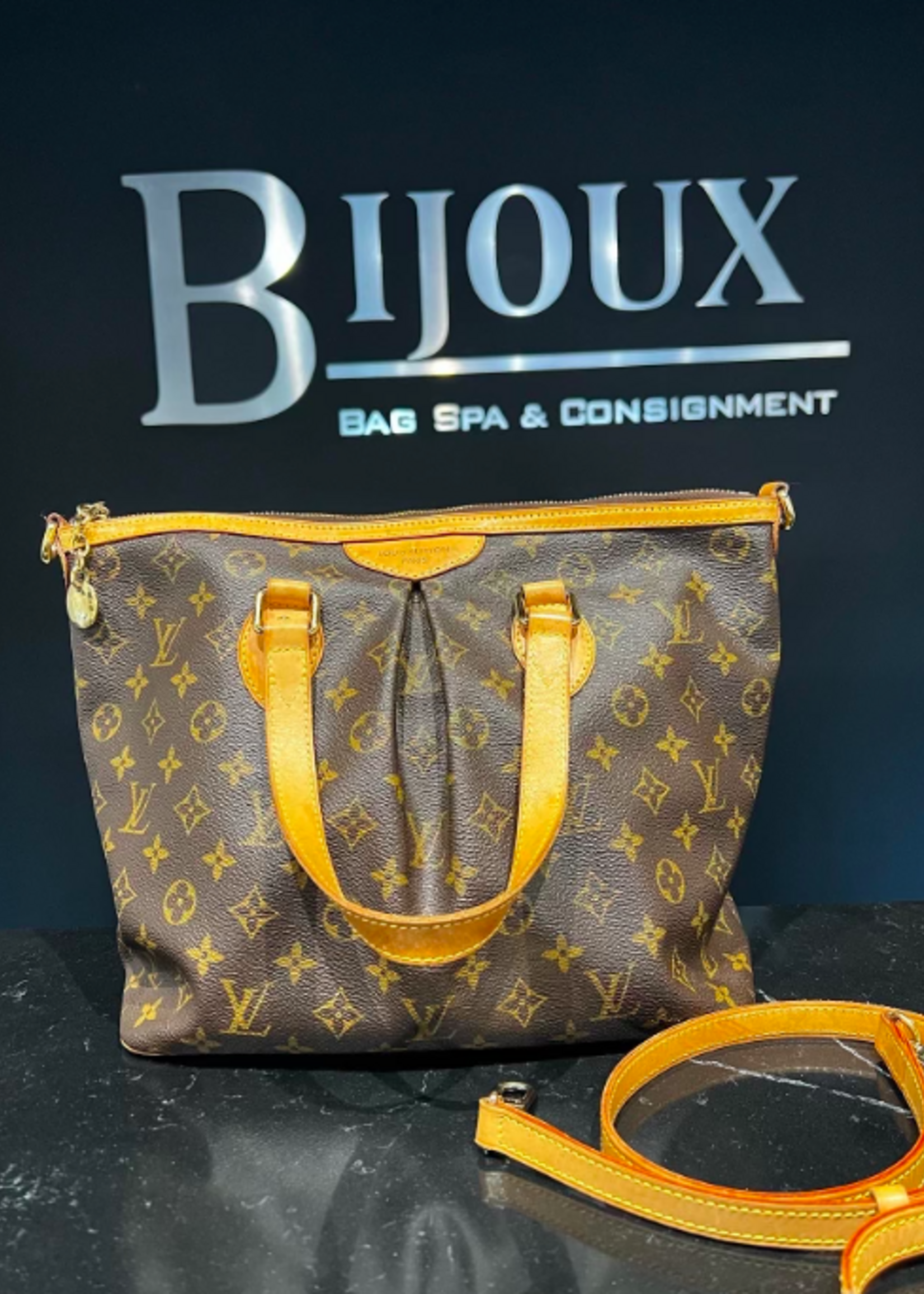 Louis Vuitton SOLD - Louis Vuitton Palermo