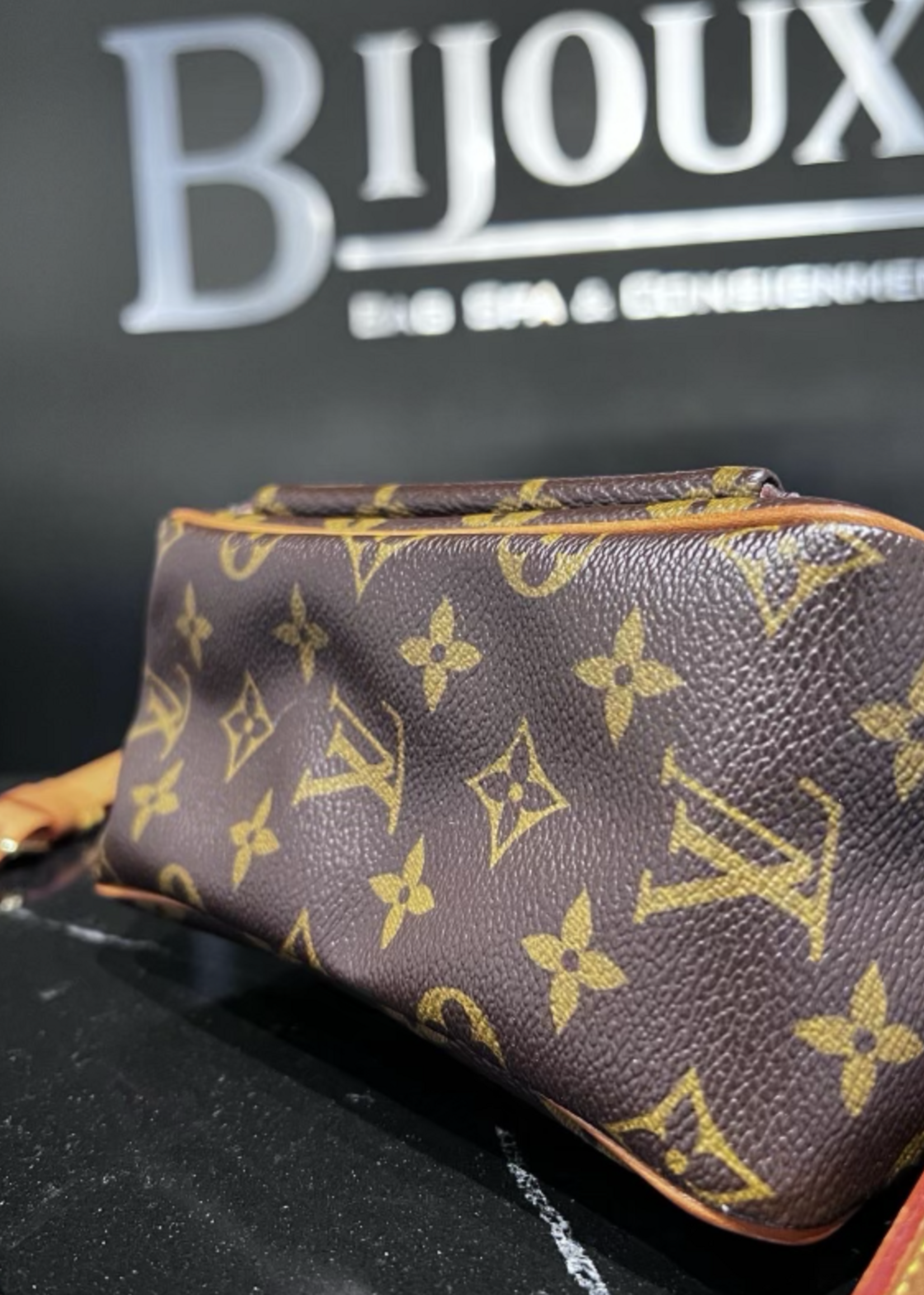 Louis Vuitton SOLD - Louis Vuitton Cite PM