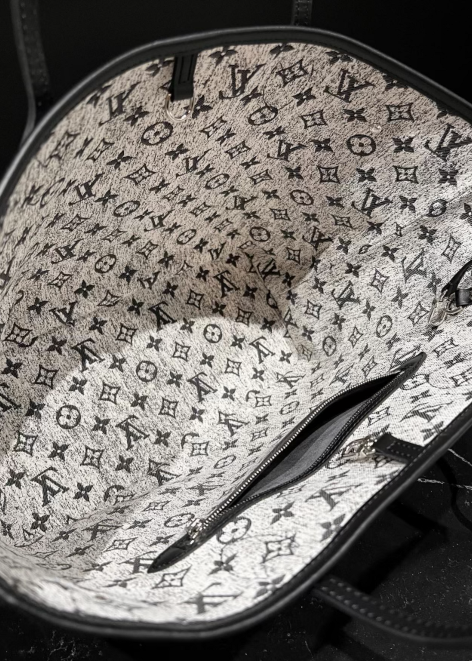 Louis Vuitton SOLD - Louis Vuitton Neverfull MM Noir Denim