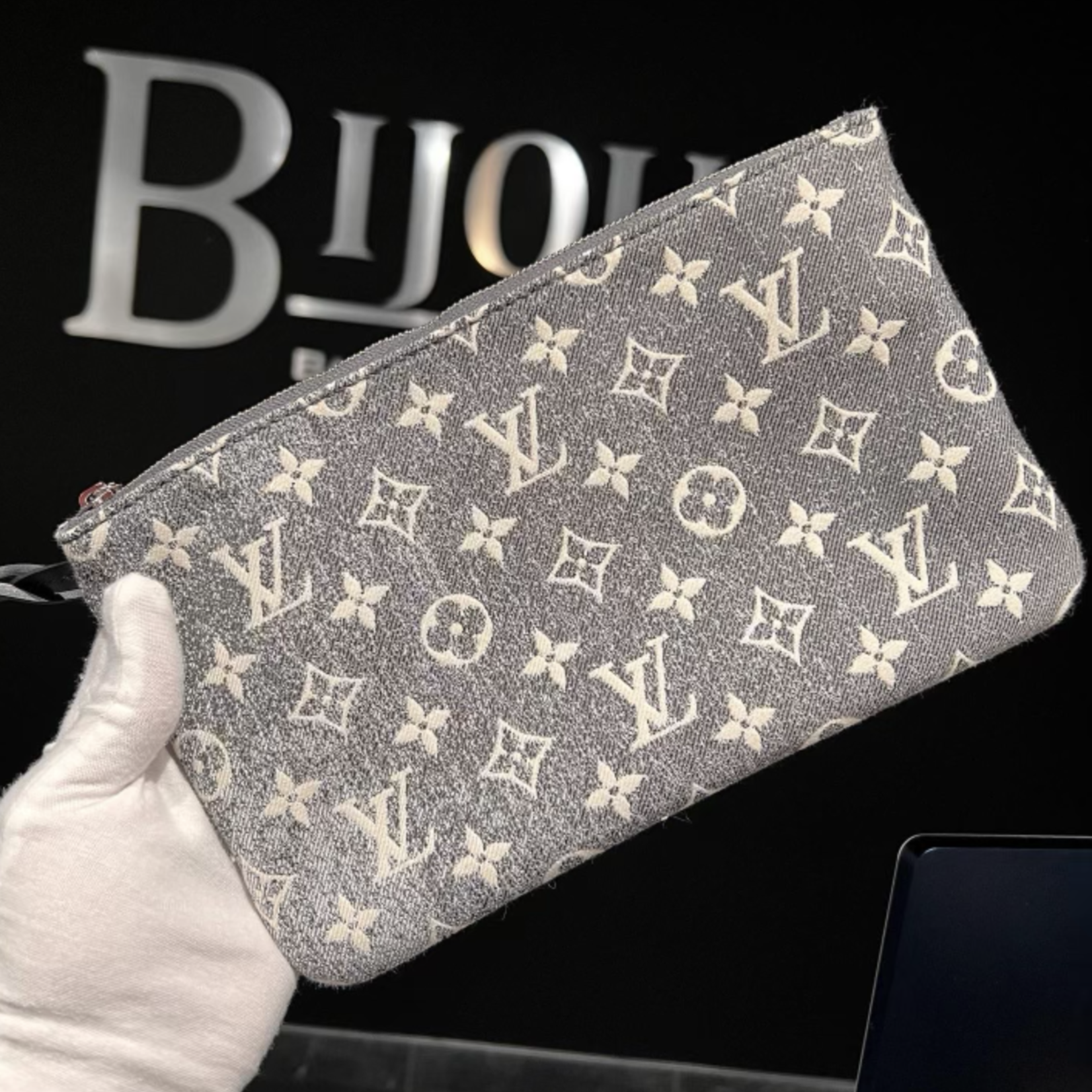 Louis Vuitton SOLD - Louis Vuitton Neverfull MM Noir Denim