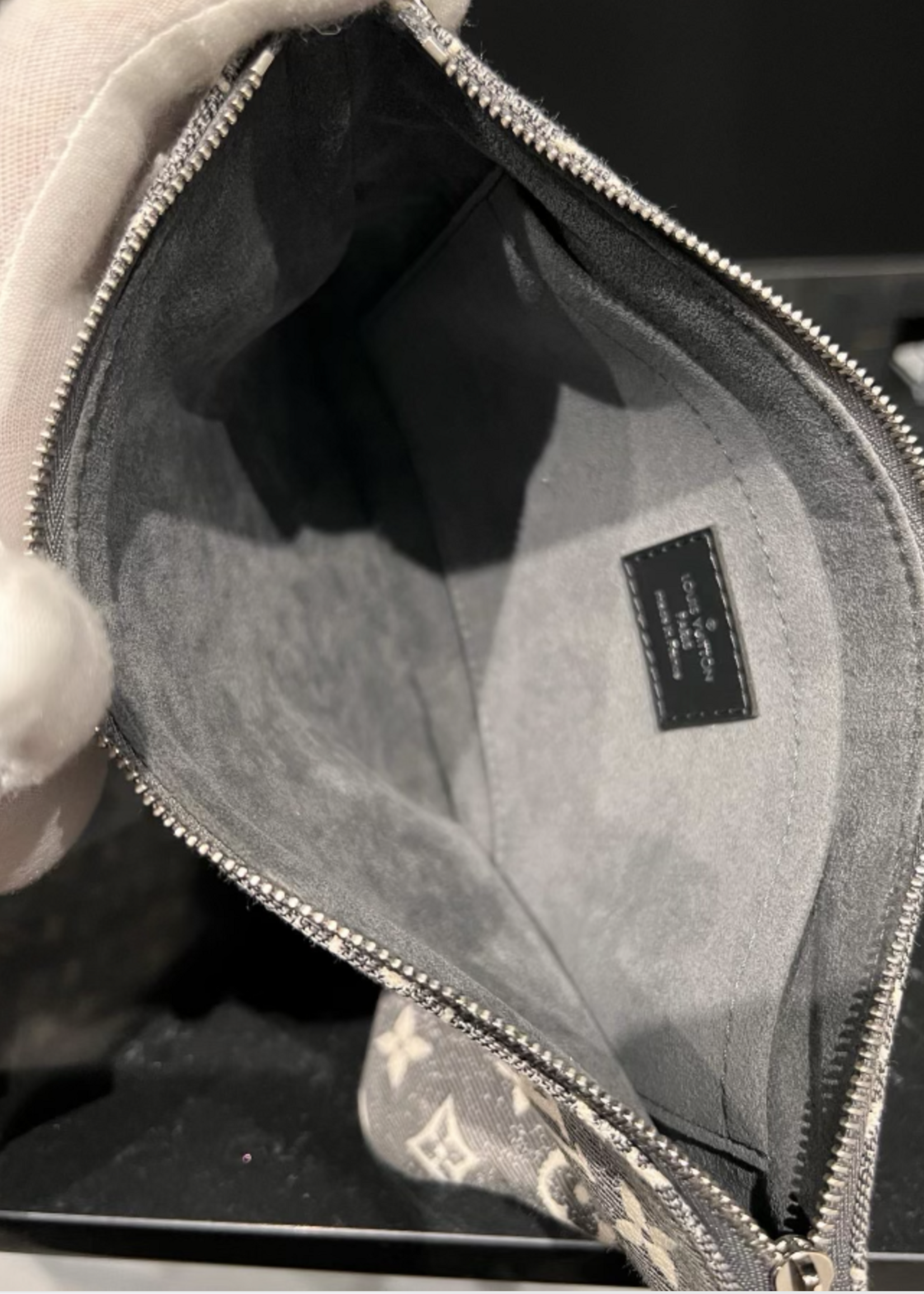 Louis Vuitton SOLD - Louis Vuitton Neverfull MM Noir Denim