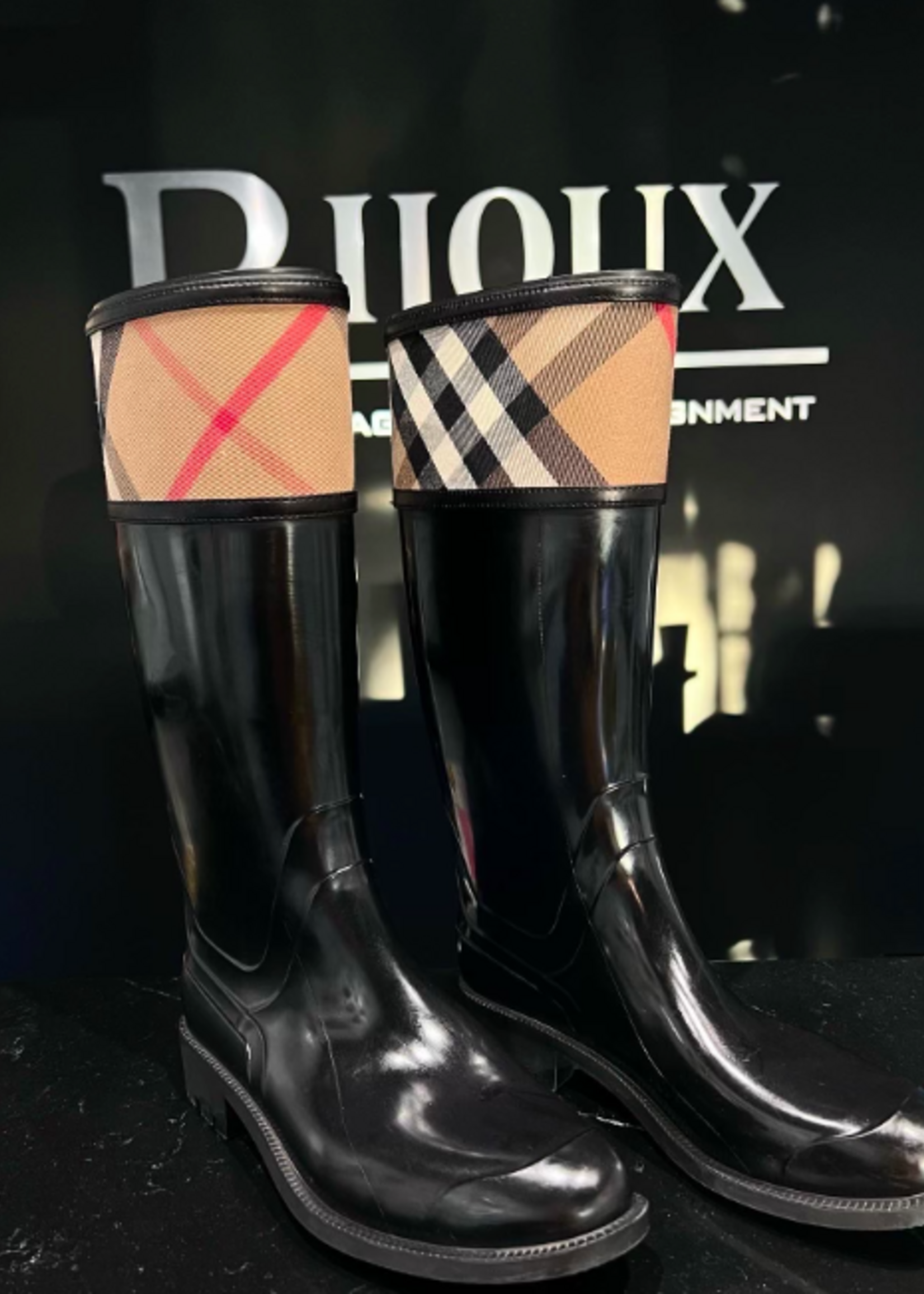 Burberry SOLD- Burberry Crosshill Housecheck Rain Boots- 40