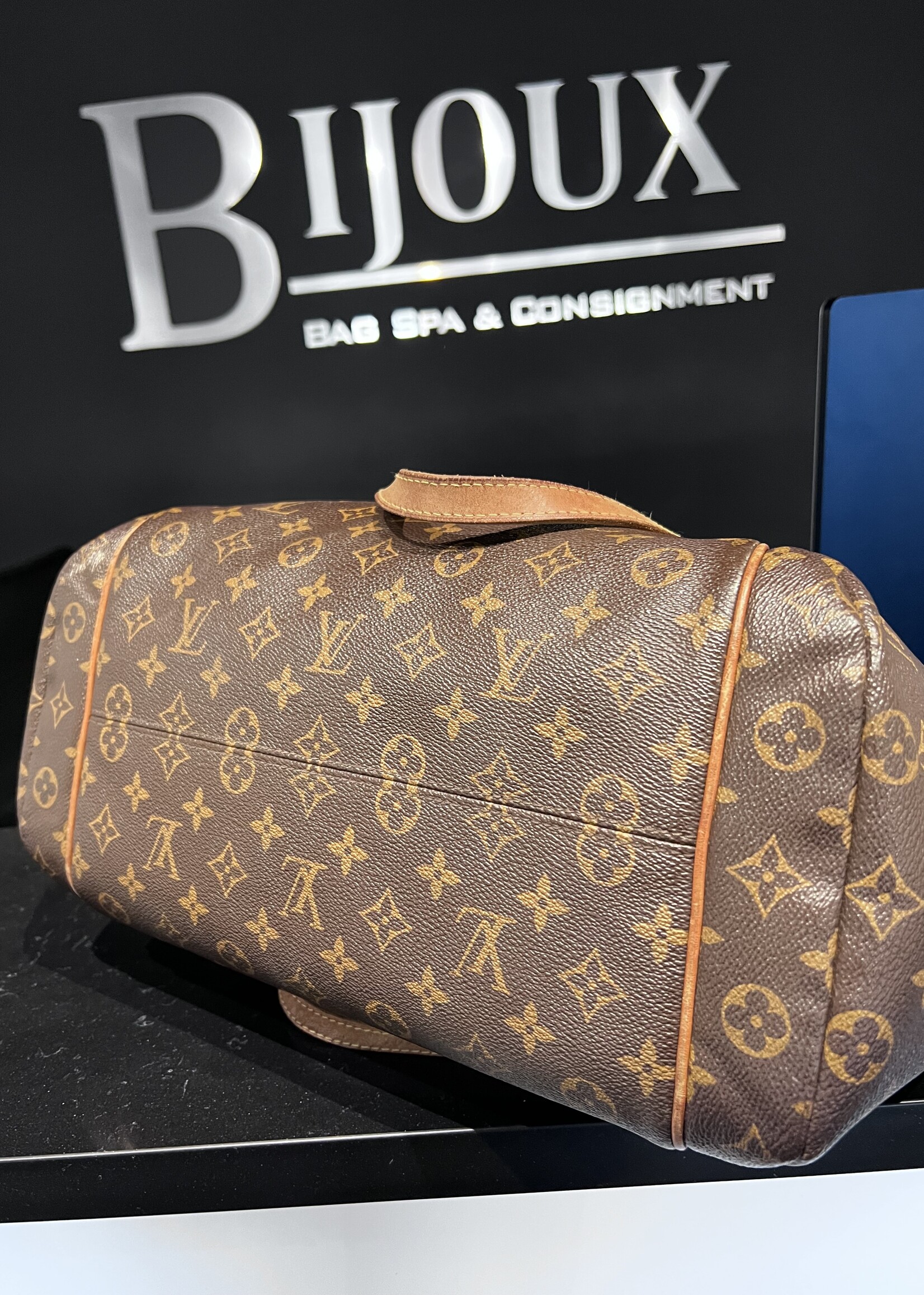 Louis Vuitton SOLD - Louis Vuitton Totally GM