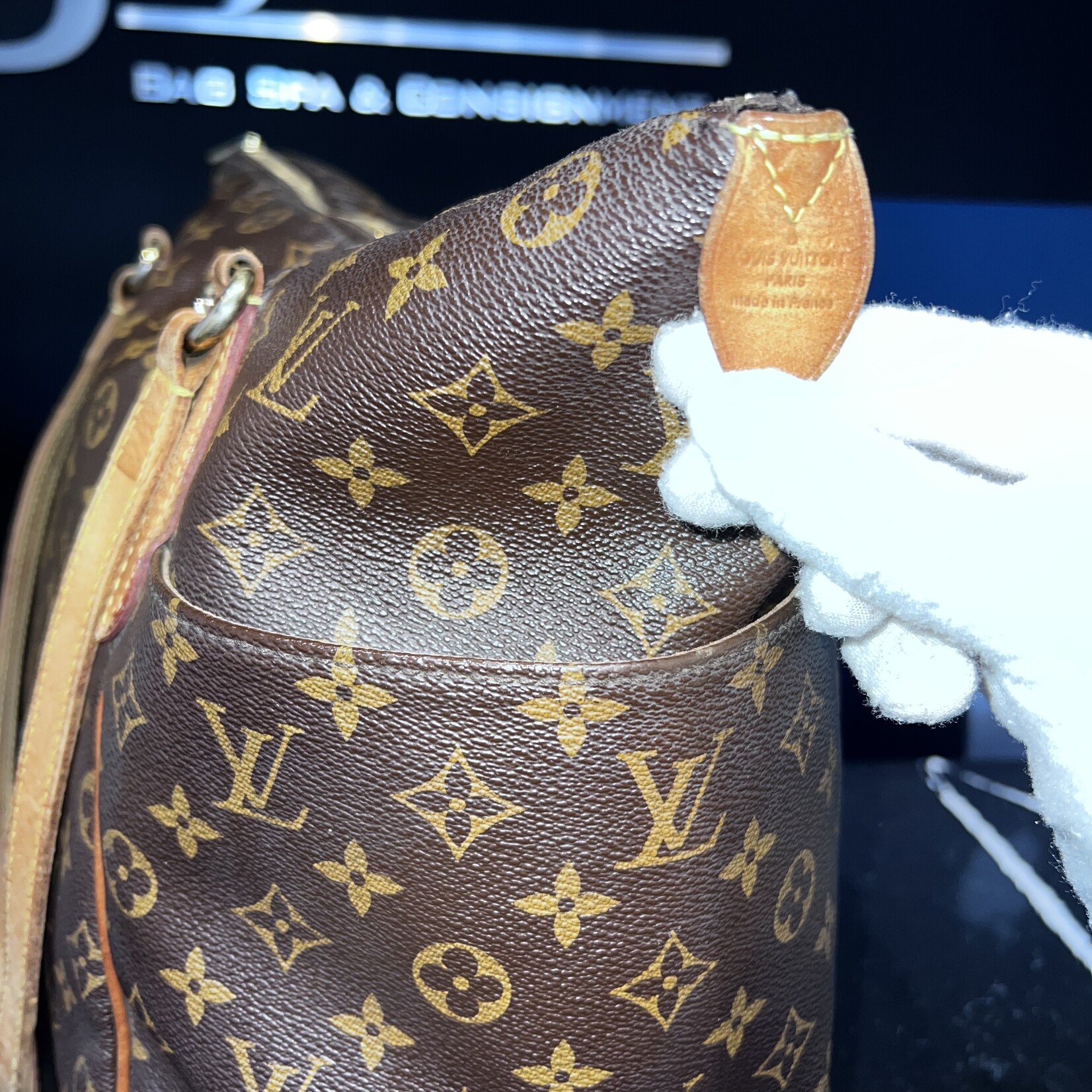Louis Vuitton SOLD - Louis Vuitton Totally GM