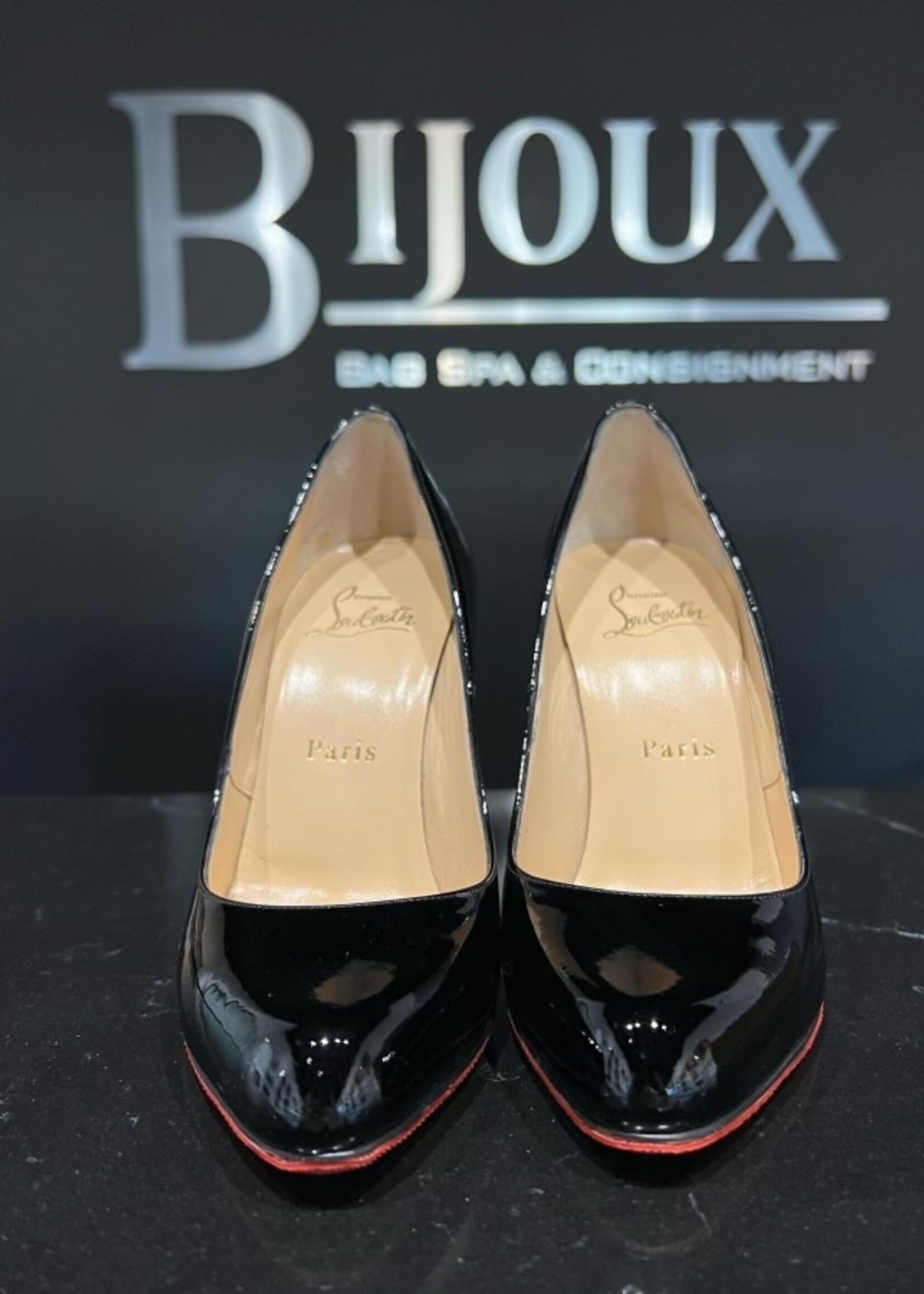 Christian Louboutin Decollete 100 - Bijoux Bag Spa & Consignment