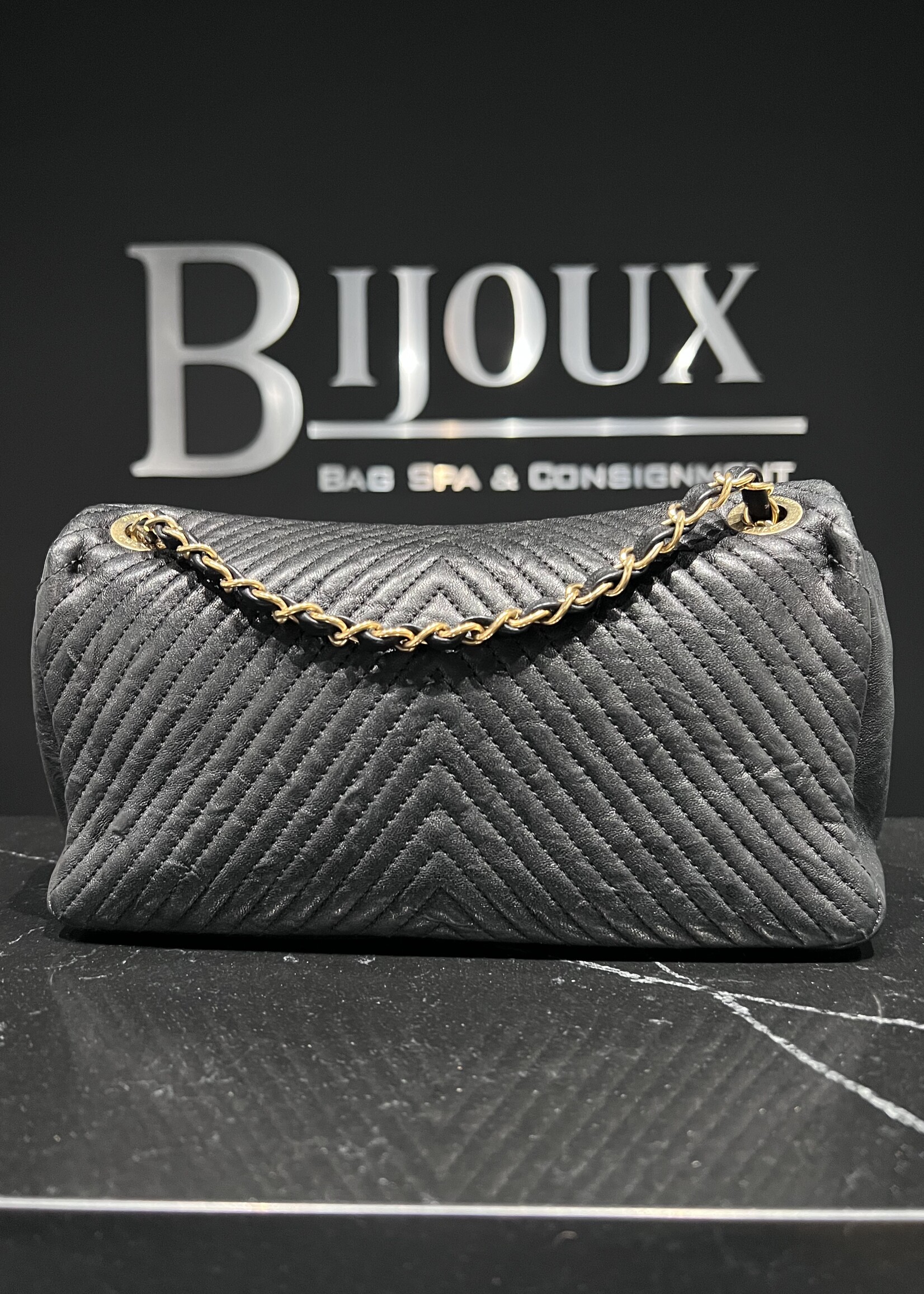 Chanel SOLD - Chanel Chevron Goatskin M/L Flap