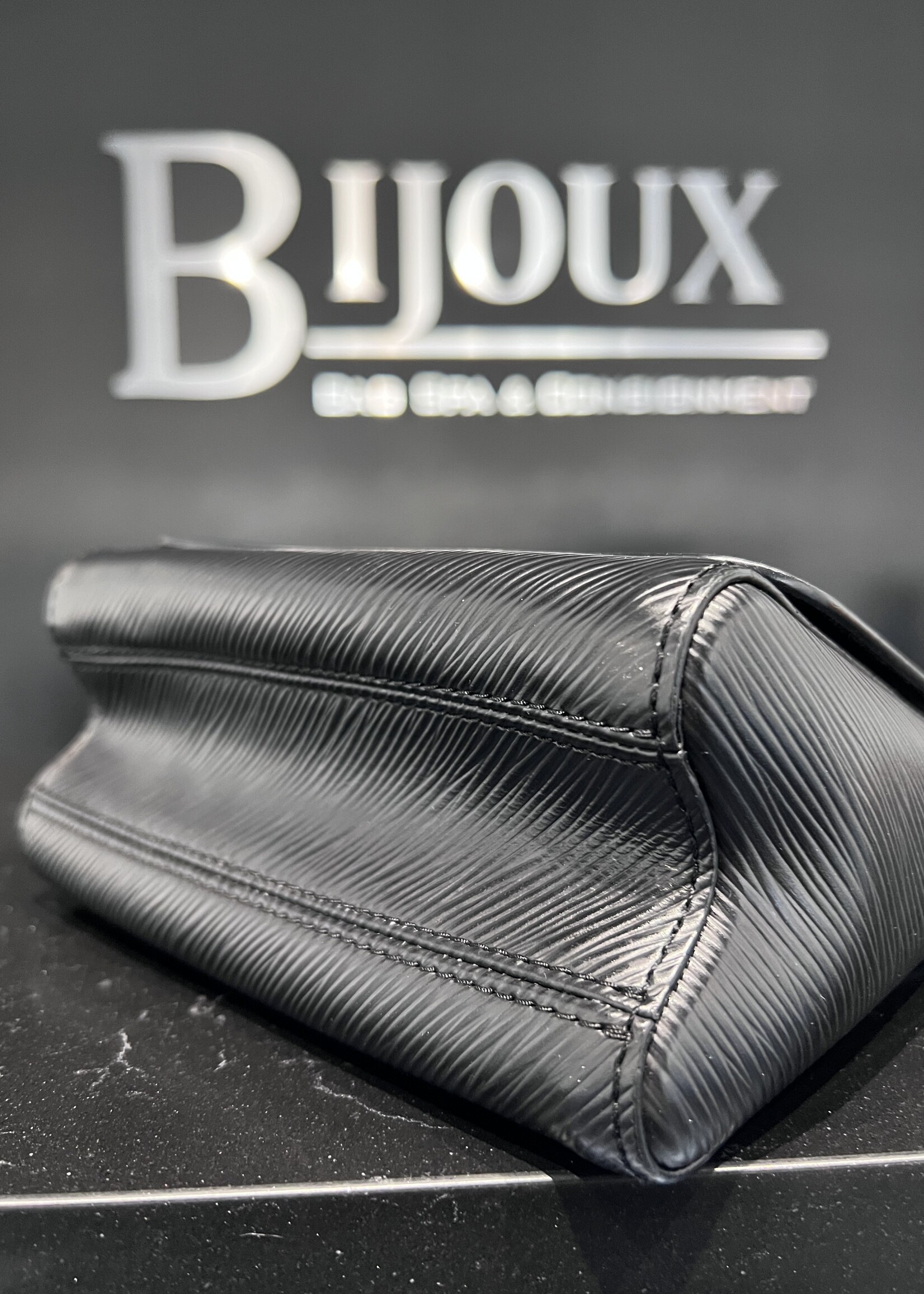 Louis Vuitton SOLD - Louis Vuitton Twist PM