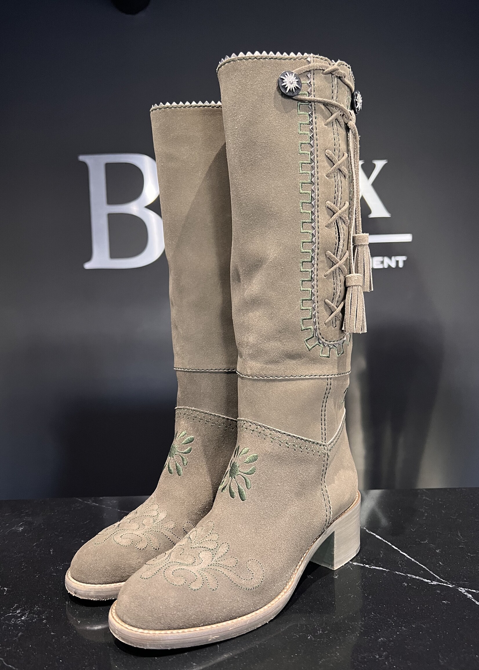 Chanel Chanel Salzburg Khaki Boots 39