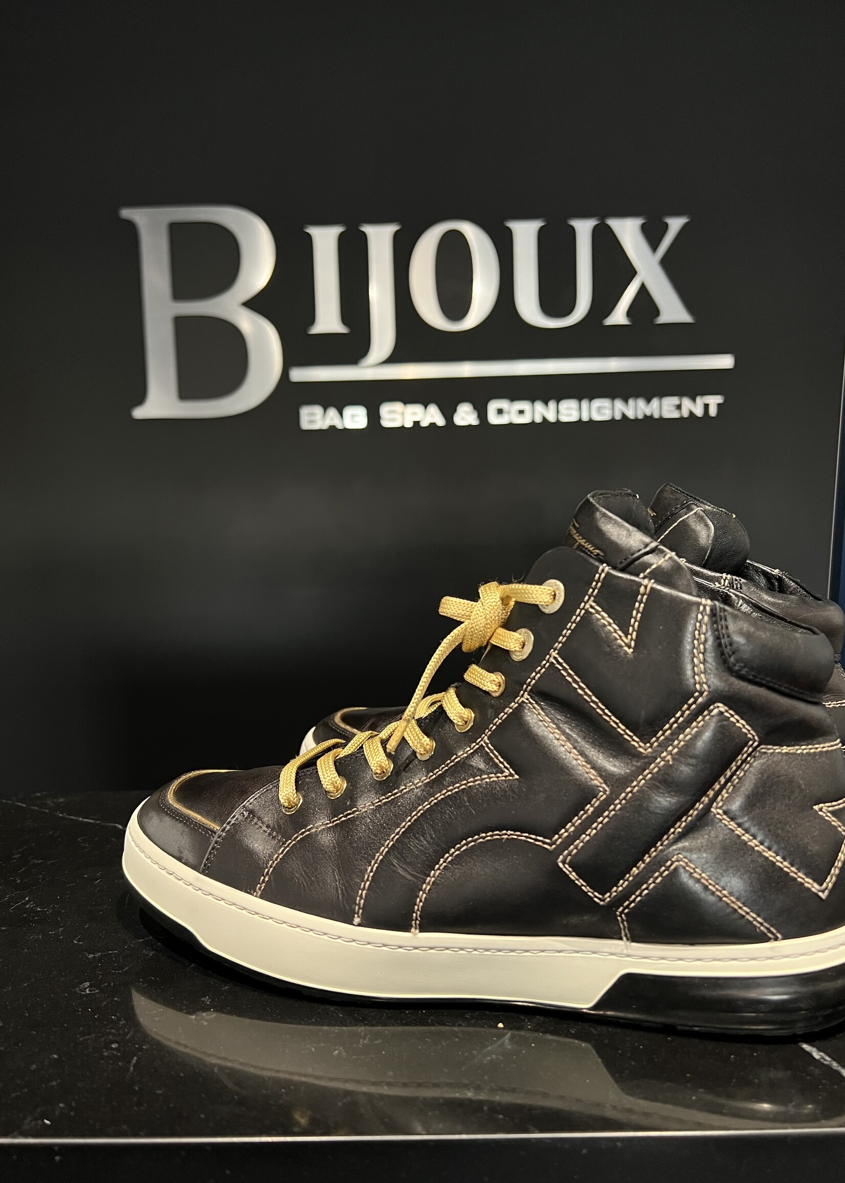 Salvatore Ferragamo Salvatore Ferragamo High Top Sneaker - 10