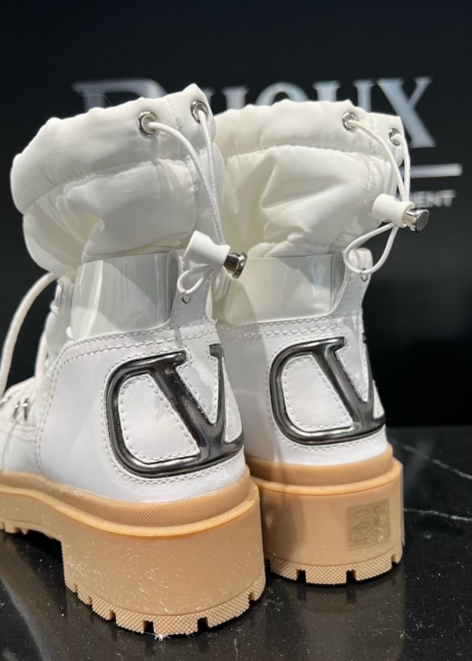 Valentino SOLD- Valentino Garavani Vlogo Snow Boots 38.5