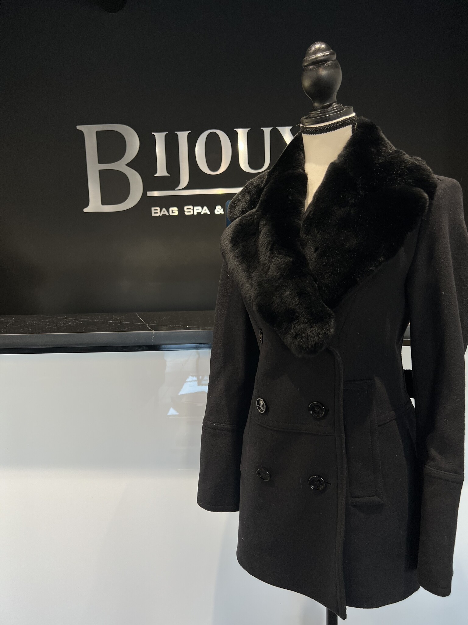 GQ1127◇Burberrys Prorsum Collection Burberry Prorsum Coat - Bijoux Bag Spa & Consignment