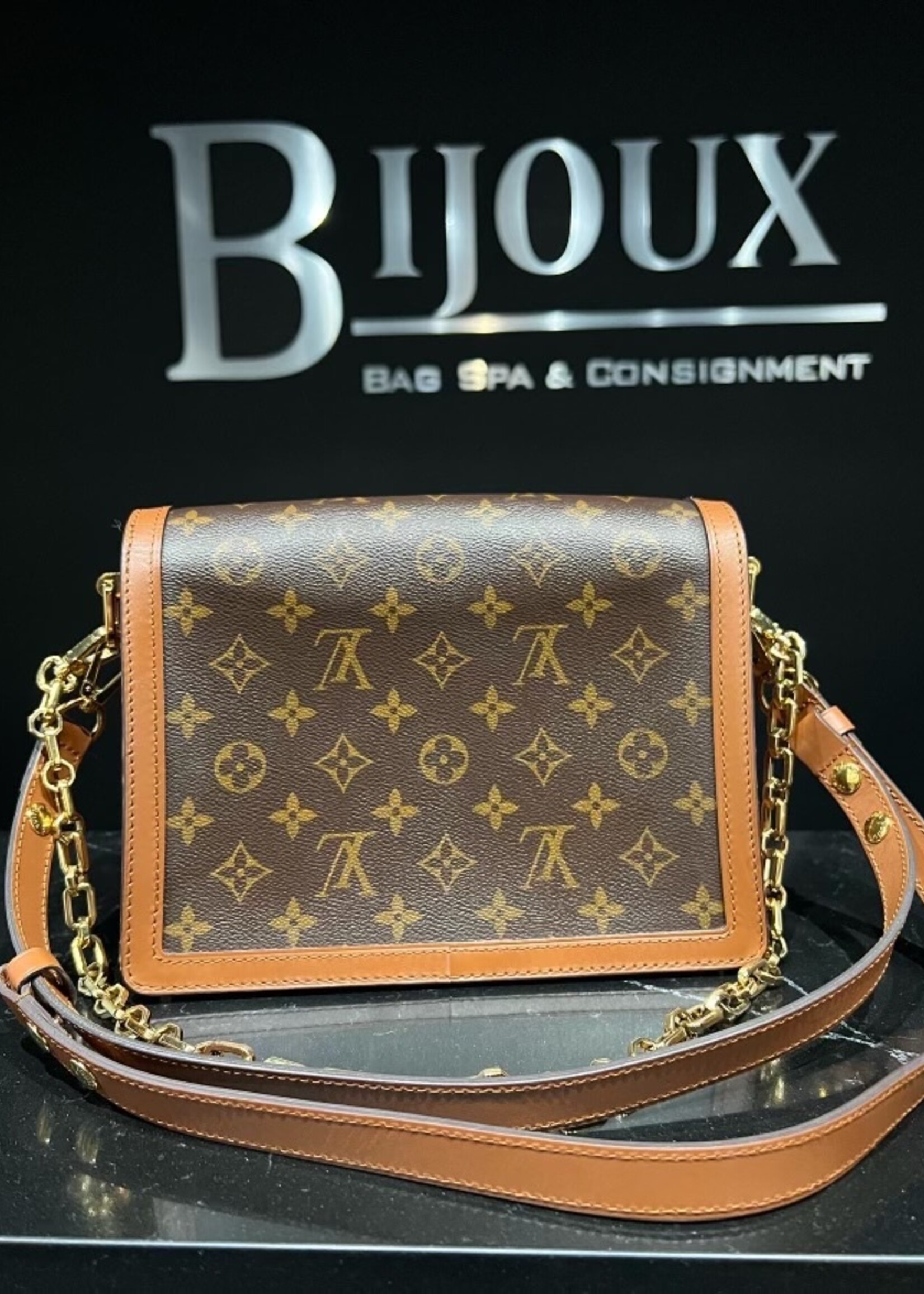 Louis Vuitton SOLD - Louis Vuitton Reverse Monogram Dauphine