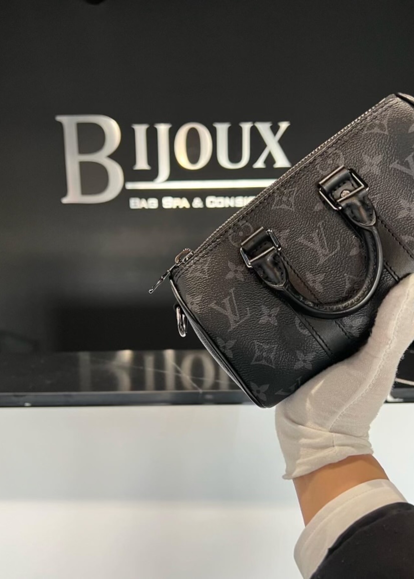 Louis Vuitton SOLD - Louis Vuitton Reverse Keepall XS