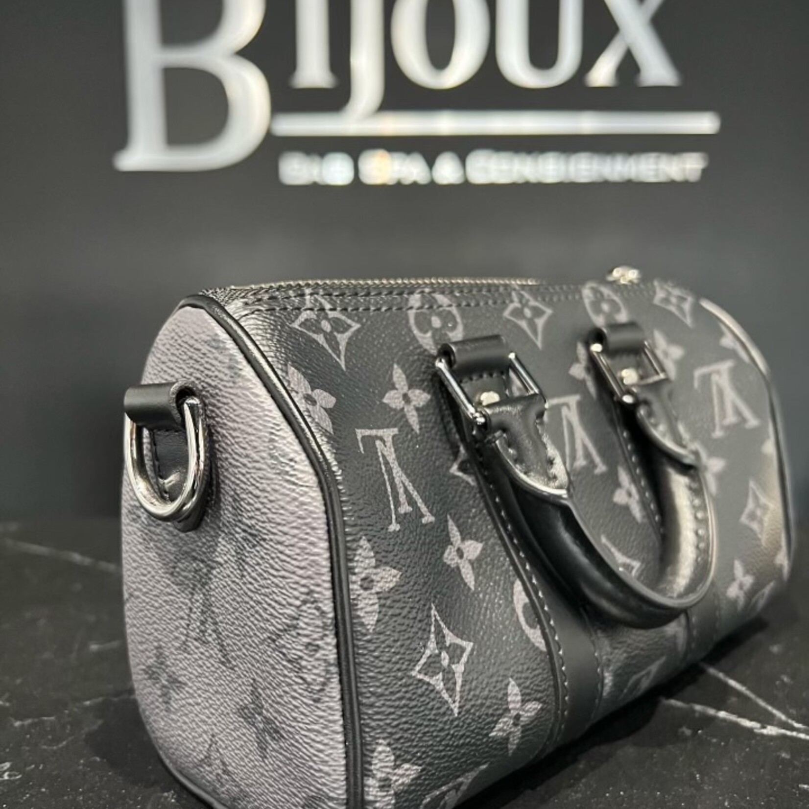 Louis Vuitton SOLD - Louis Vuitton Reverse Keepall XS
