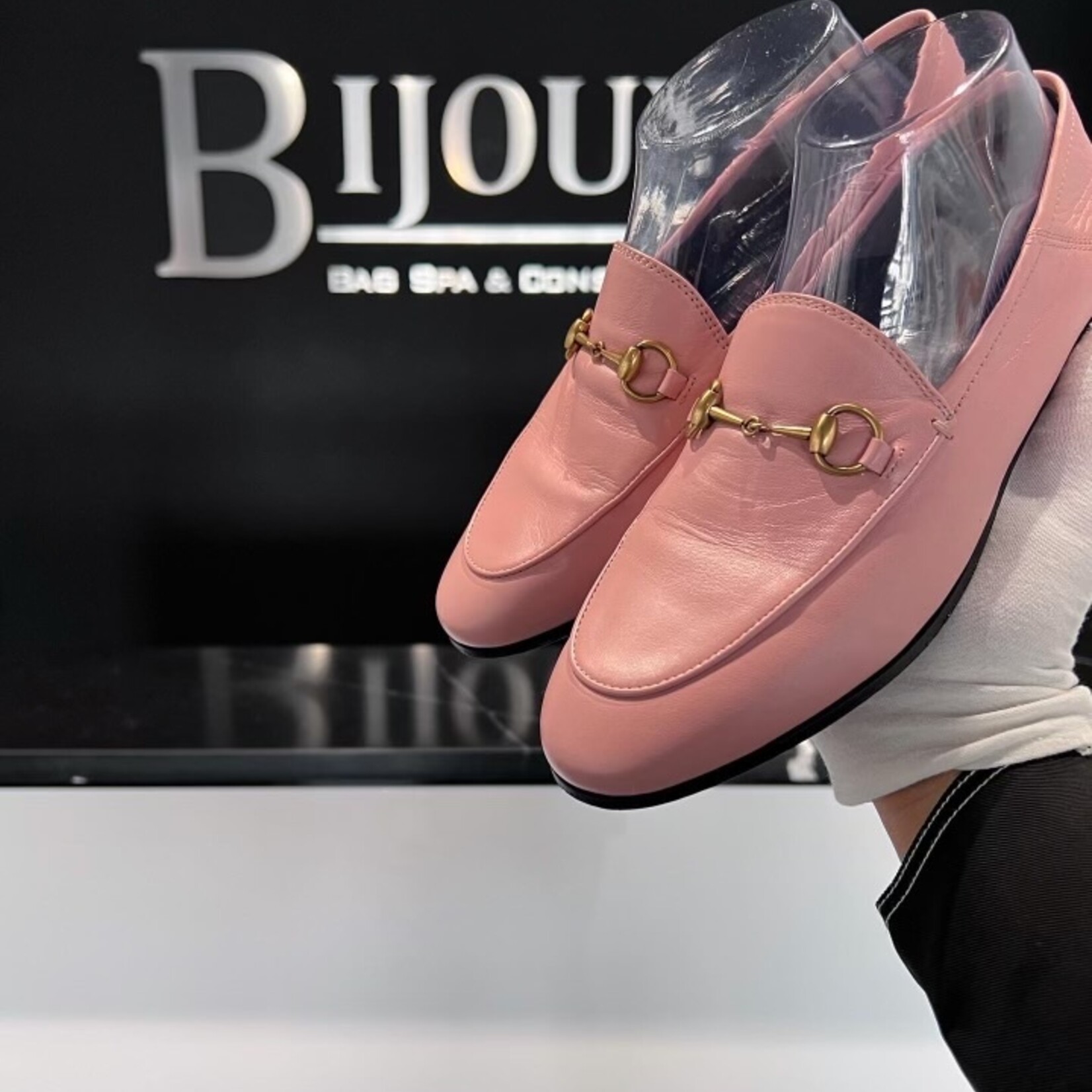 Gucci SOLD - Gucci Pink Jordan Loafer 38.5