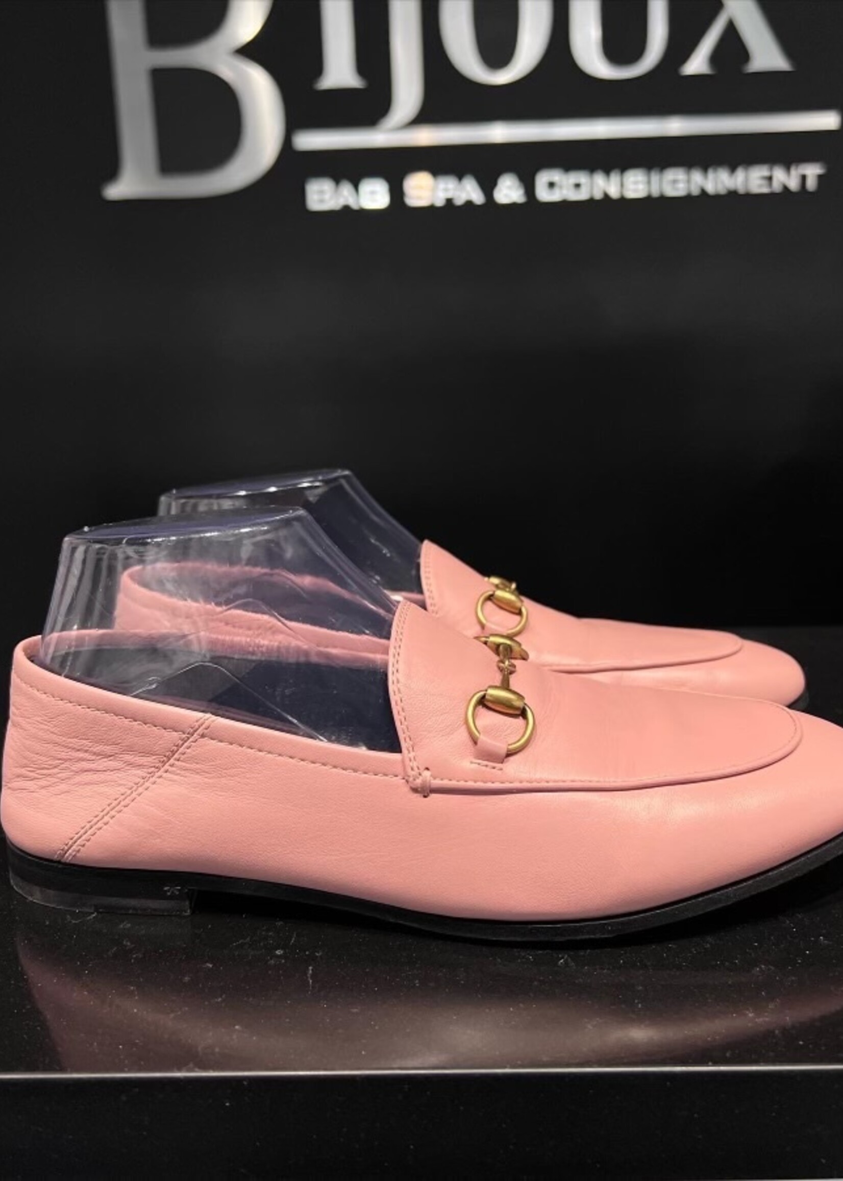 Gucci SOLD - Gucci Pink Jordan Loafer 38.5