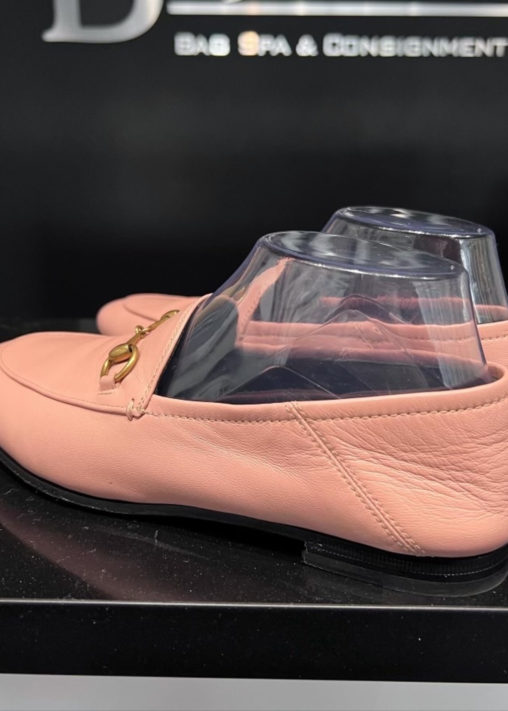 Gucci SOLD - Gucci Pink Jordan Loafer 38.5
