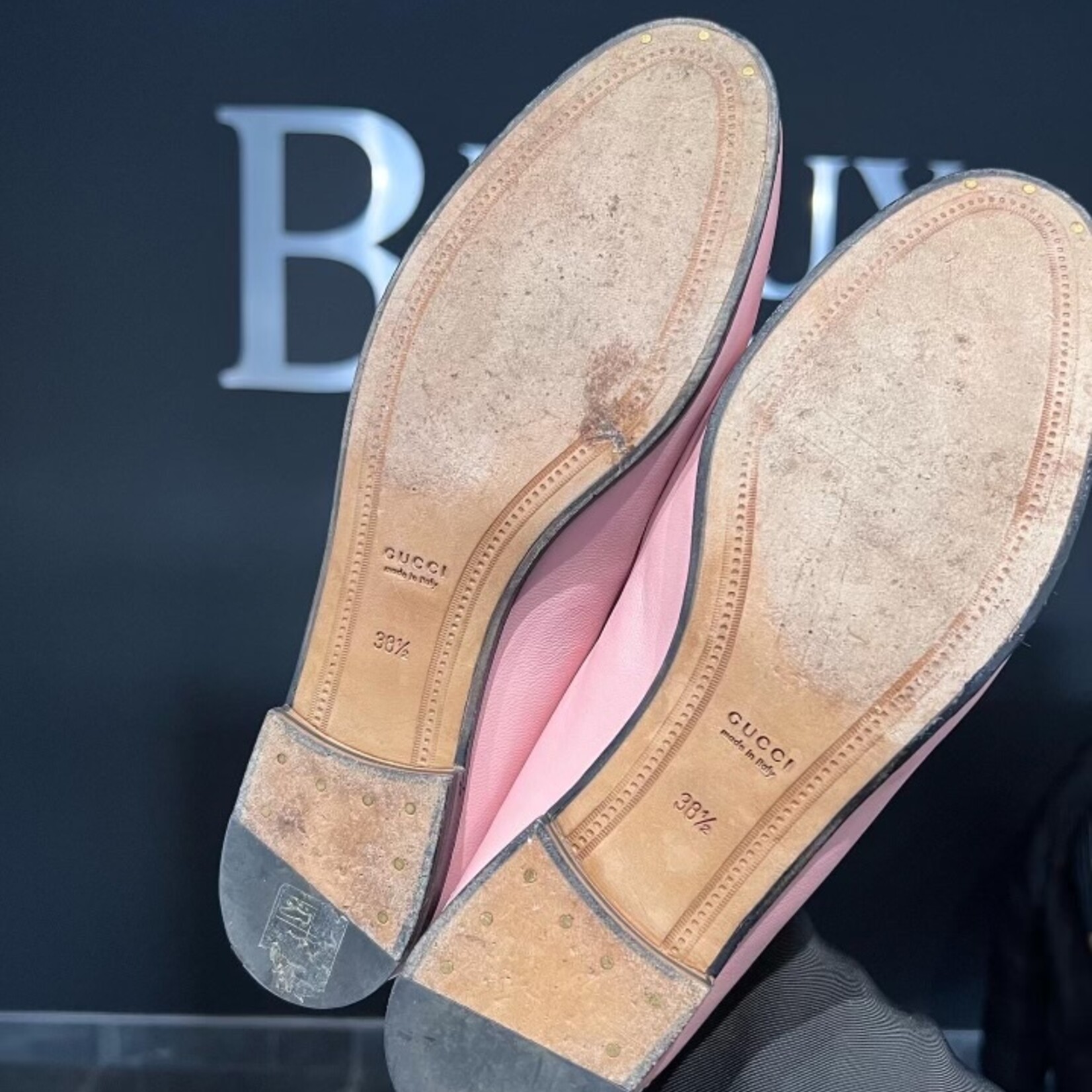 Gucci SOLD - Gucci Pink Jordan Loafer 38.5