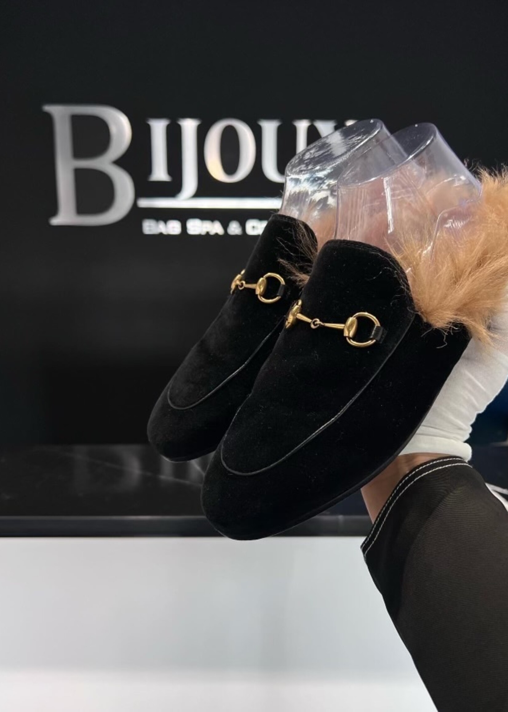 Gucci Gucci Fur Princetown Loafers 39
