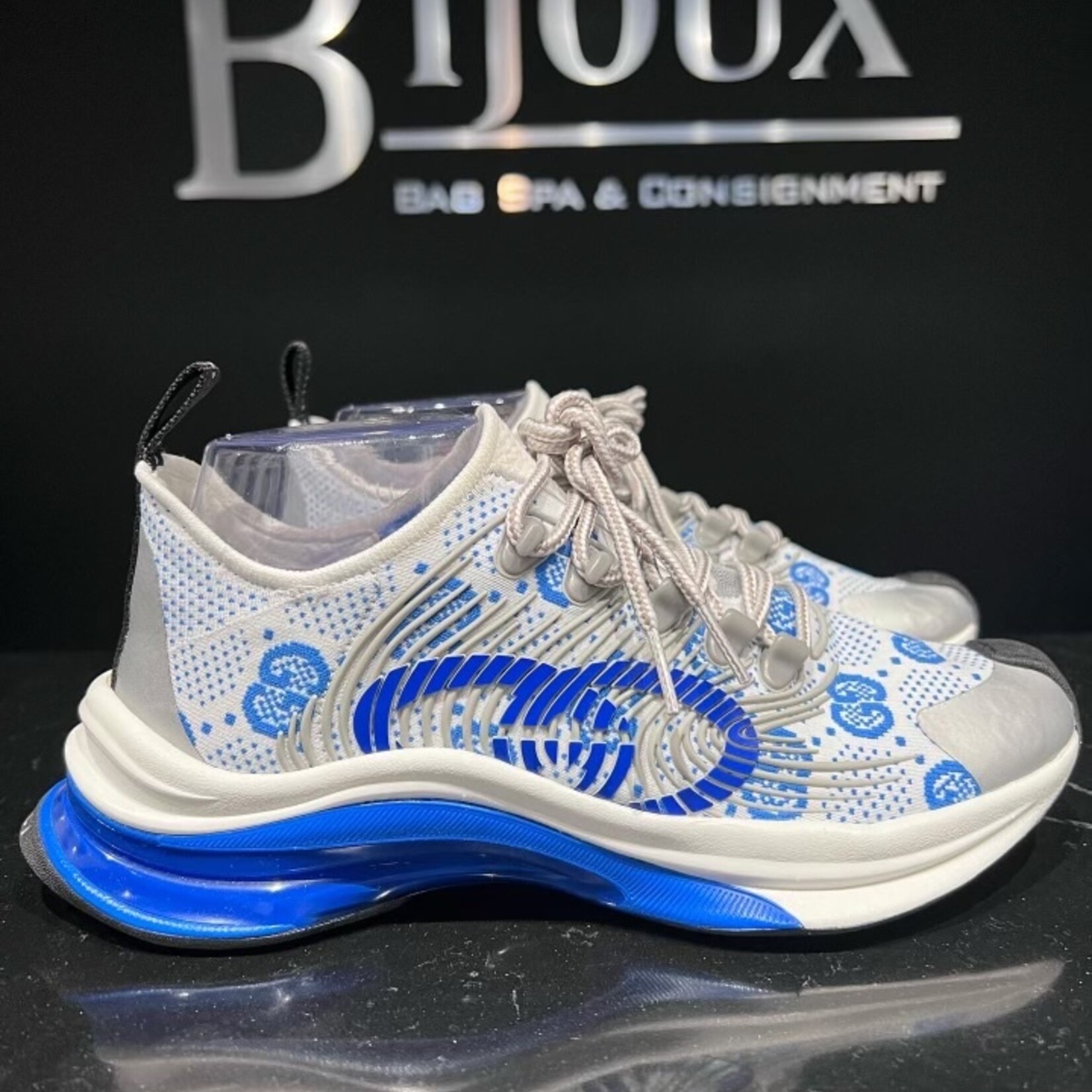 Gucci SOLD - Gucci Run Sneaker 38