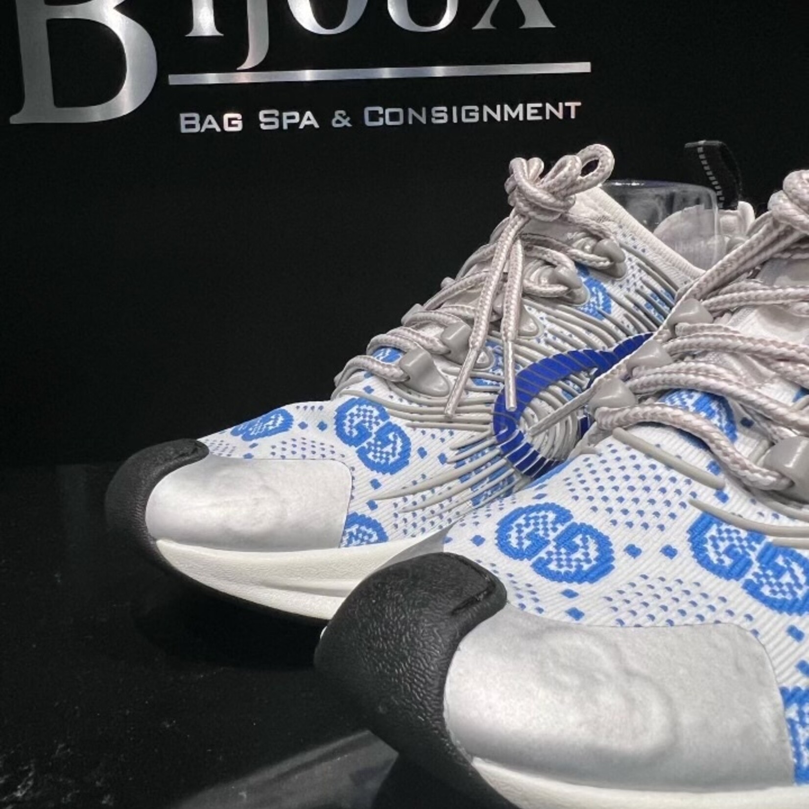 Gucci SOLD - Gucci Run Sneaker 38