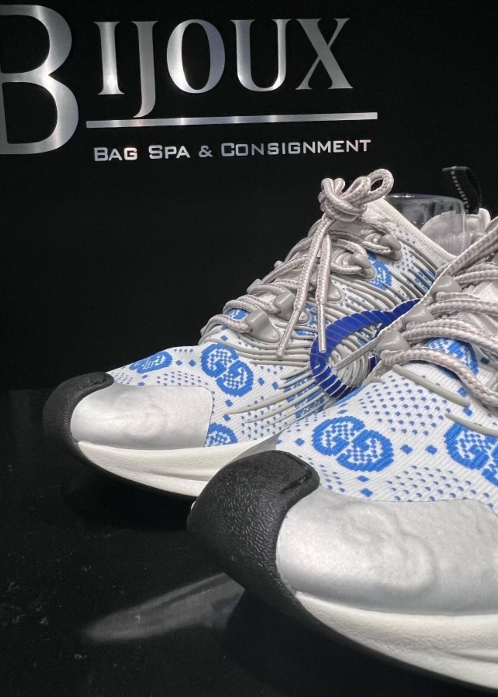 Gucci SOLD - Gucci Run Sneaker 38