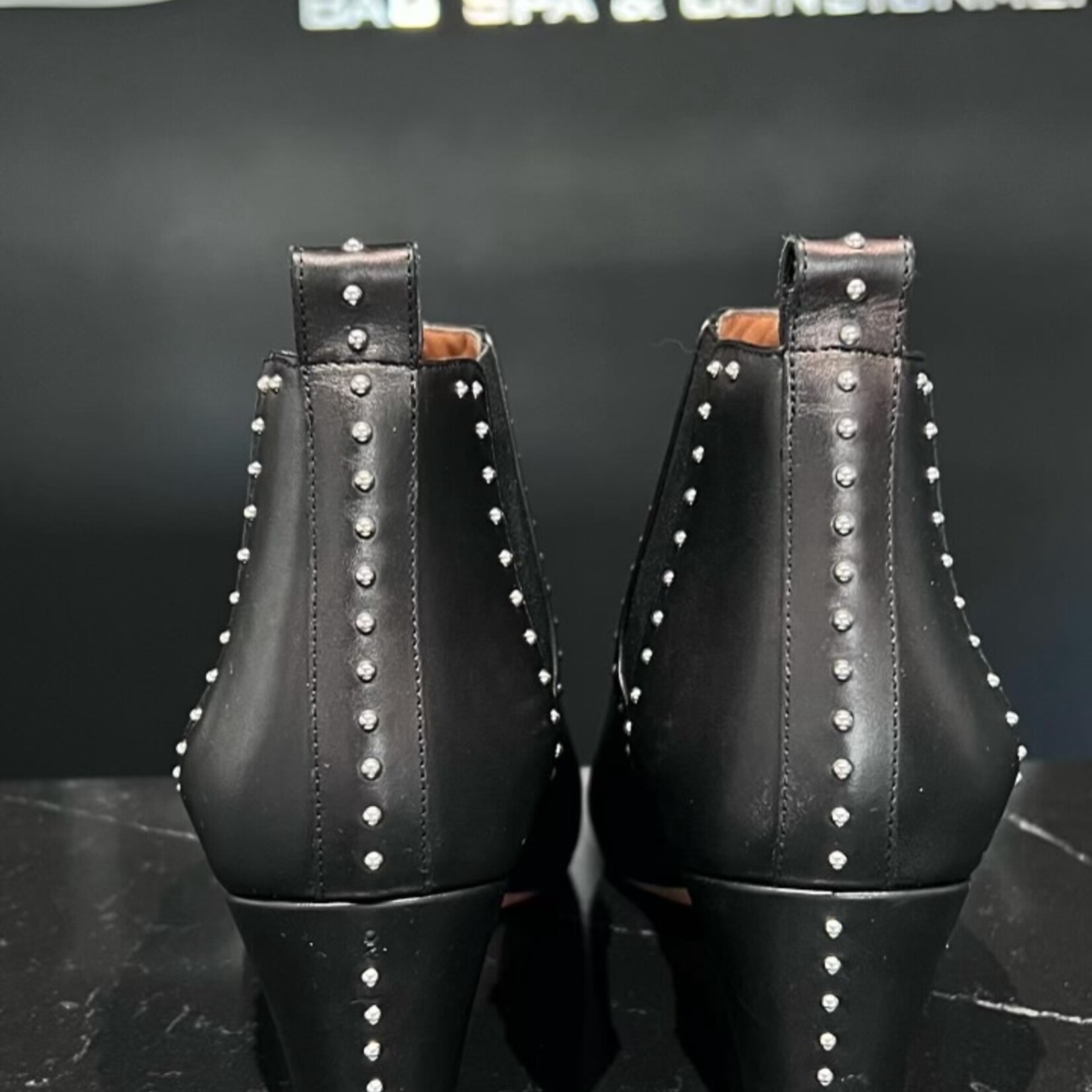 Givenchy Givenchy Studded Ankle Chelsea Boots- 38.5