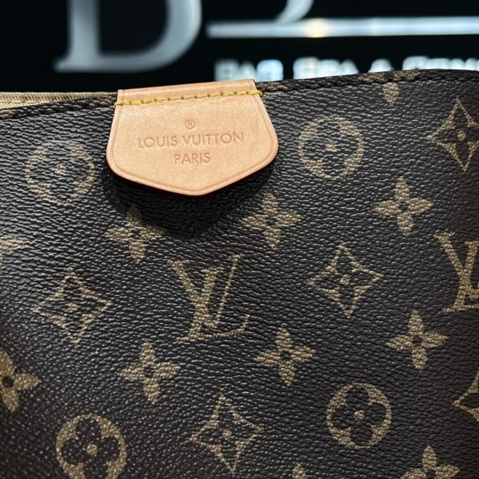 Louis Vuitton SOLD - Louis Vuitton Gracefull MM