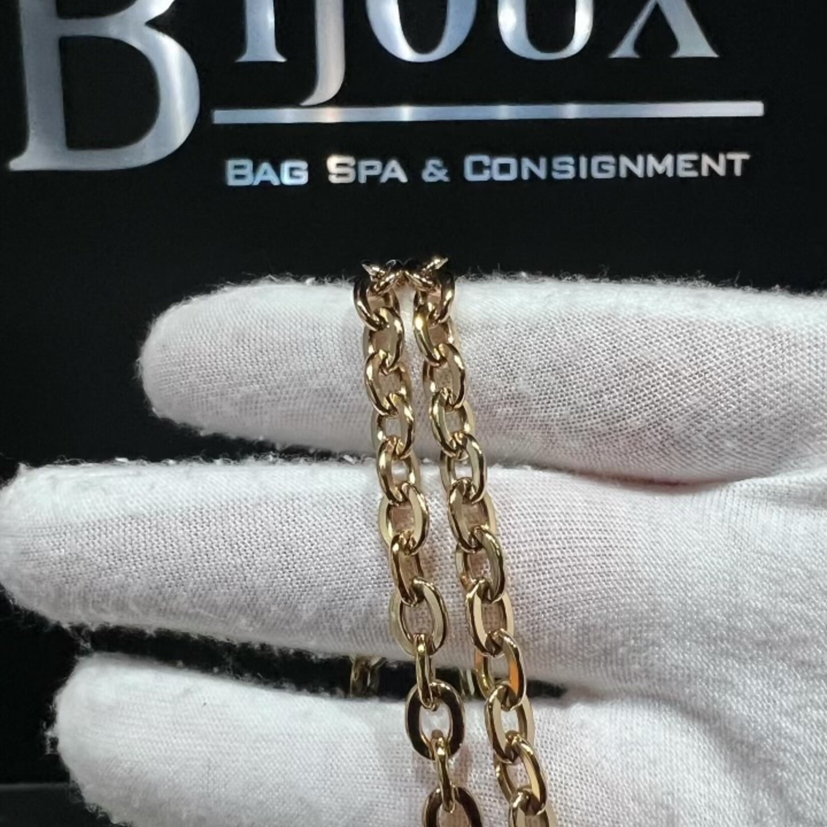 Louis Vuitton SOLD - Pochette Felicie Empreinte