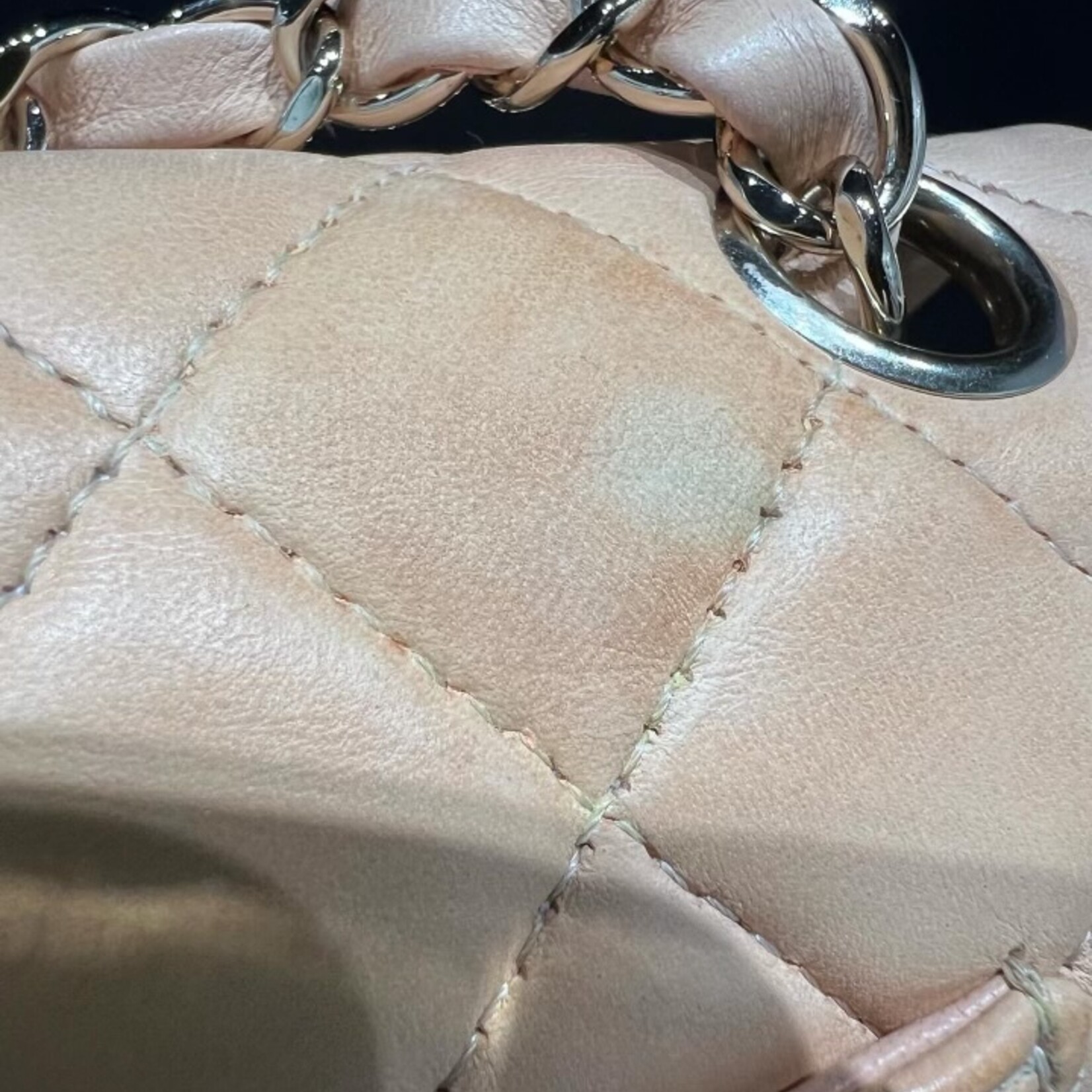 Chanel Chanel Mini Flap Bag GHW