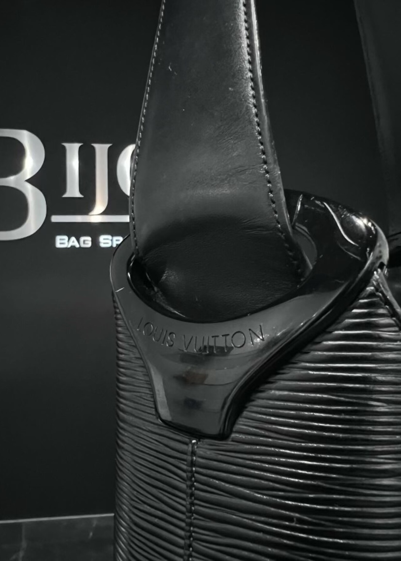 Louis Vuitton SOLD- Louis Vuitton Epi Verseau