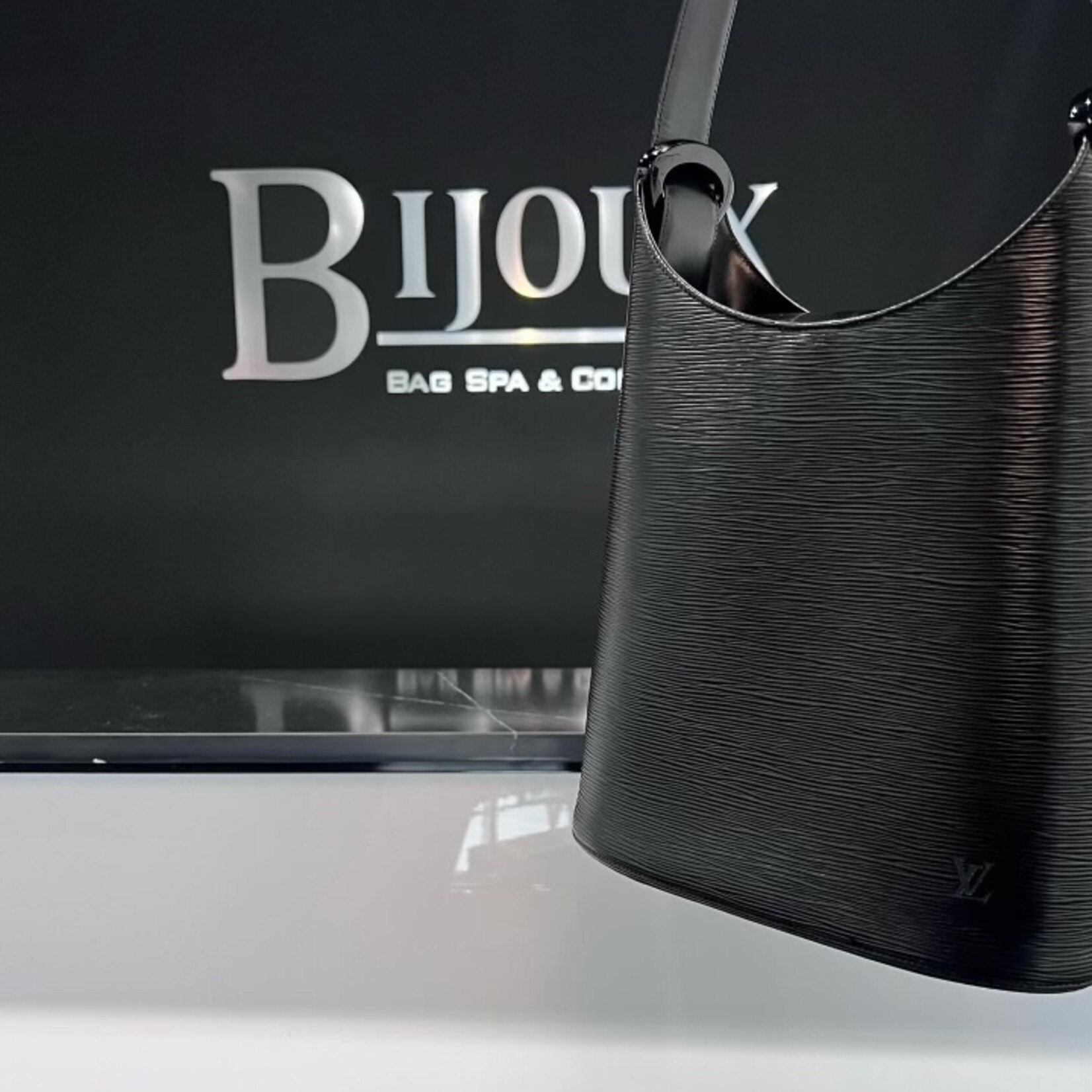 Louis Vuitton SOLD- Louis Vuitton Epi Verseau