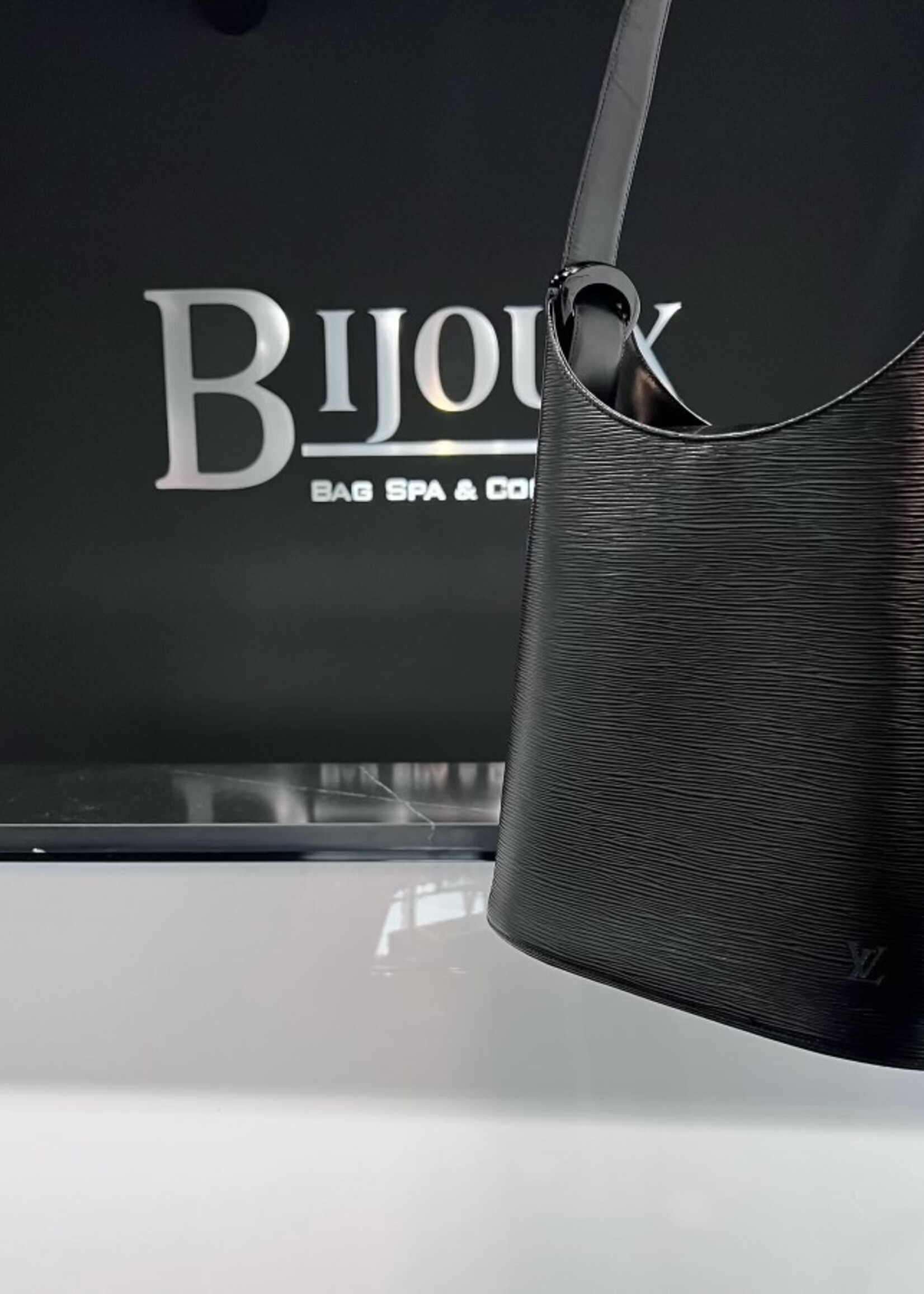 Louis Vuitton SOLD- Louis Vuitton Epi Verseau