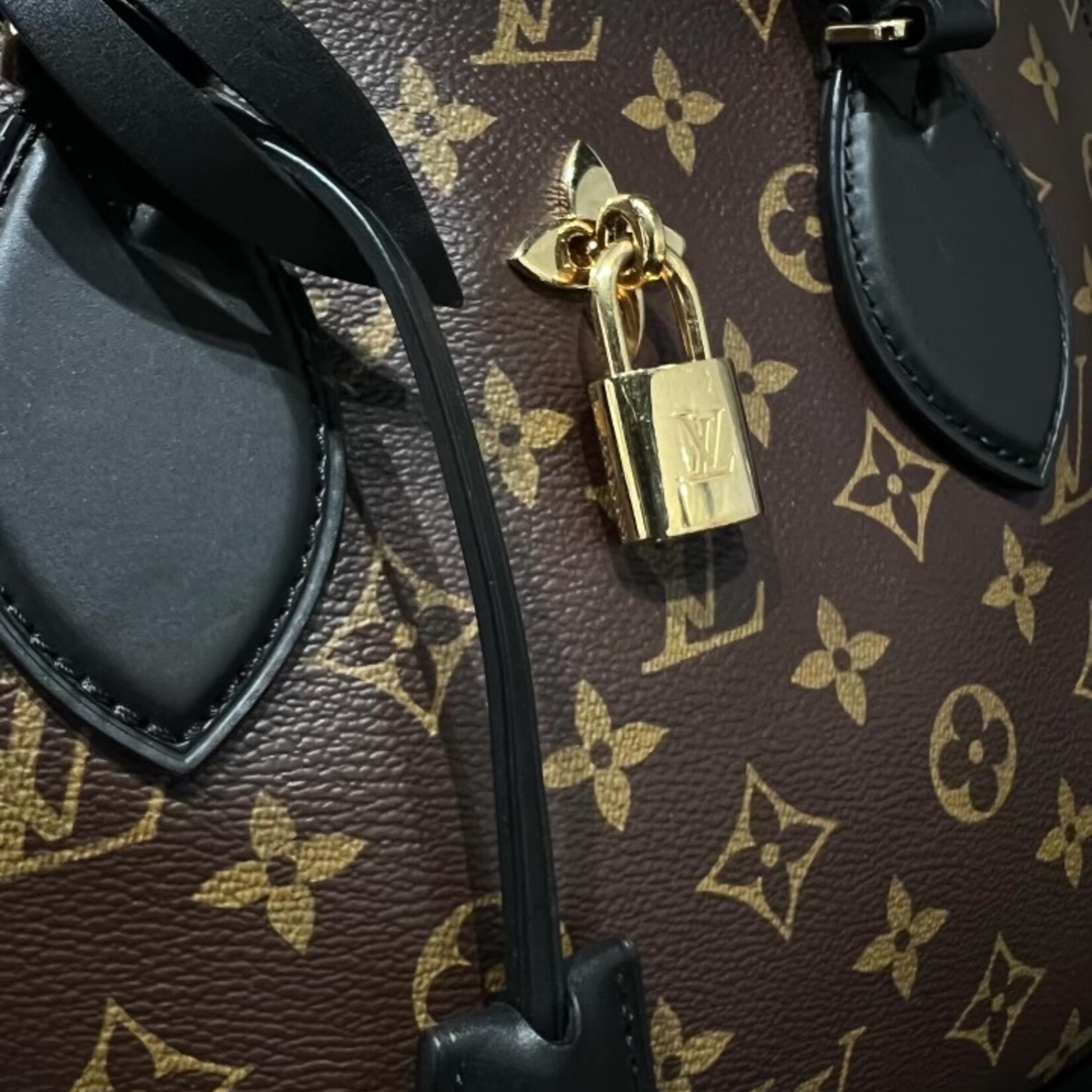 Louis Vuitton SOLD - Louis Vuitton Flower Zipped Tote Noir PM