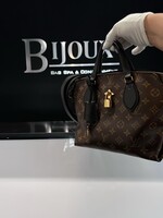 Louis Vuitton SOLD - Louis Vuitton Flower Zipped Tote Noir PM