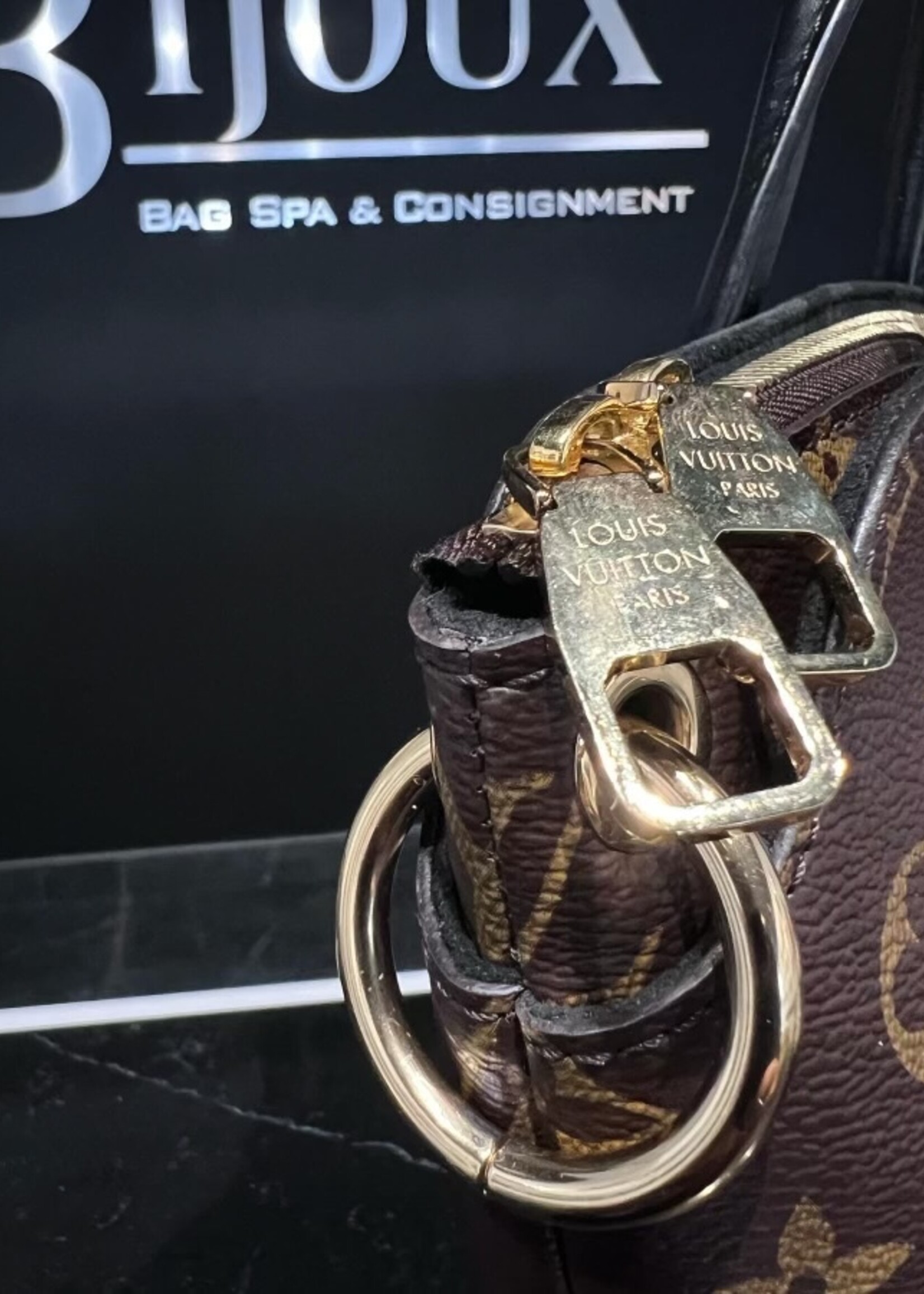 Louis Vuitton SOLD - Louis Vuitton Flower Zipped Tote Noir PM