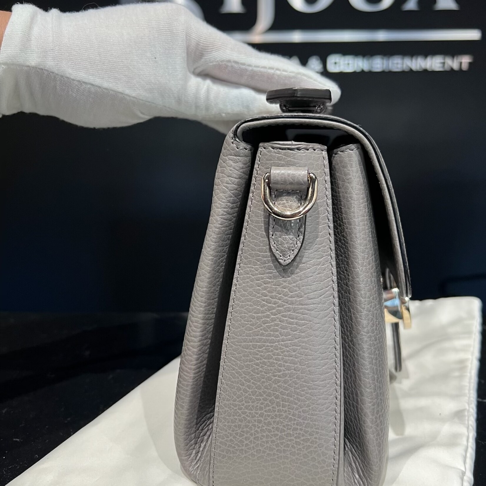Gucci SOLD - Gucci GG Interlocking Small Dollar Bag