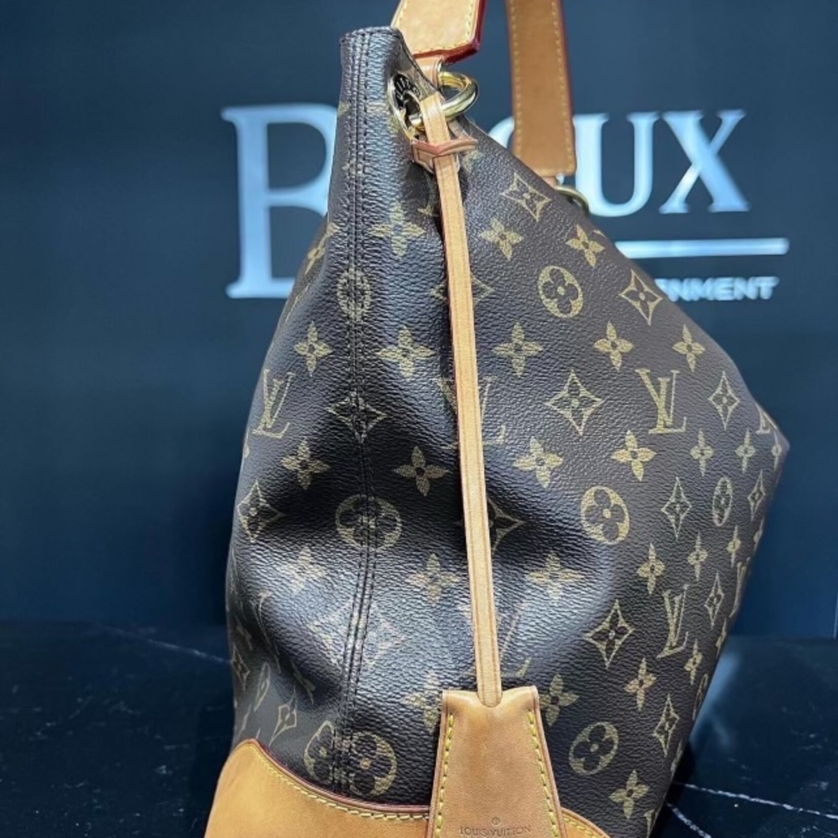 Louis Vuitton SOLD - Louis Vuitton Monogram Berri MM