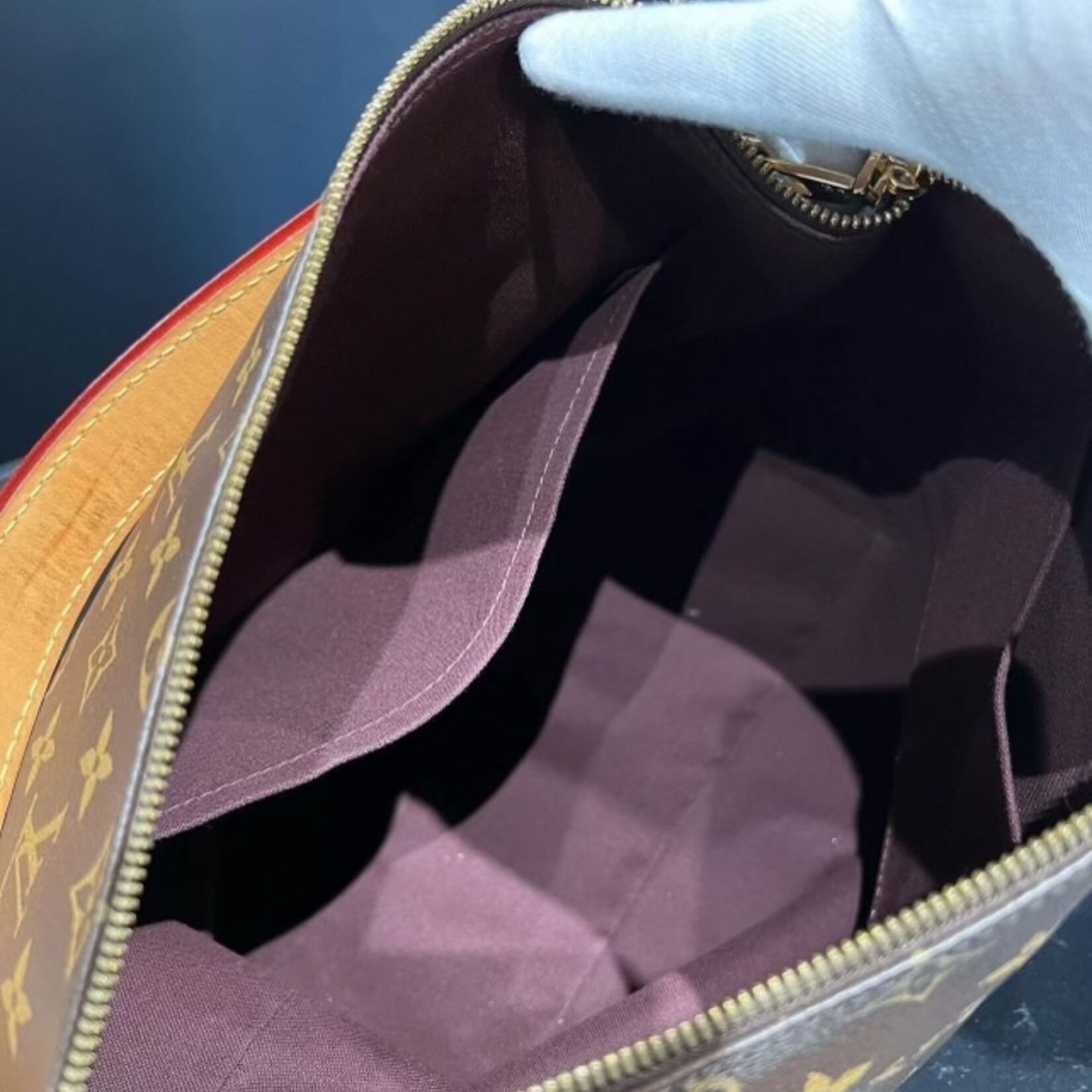 Louis Vuitton SOLD - Louis Vuitton Monogram Berri MM