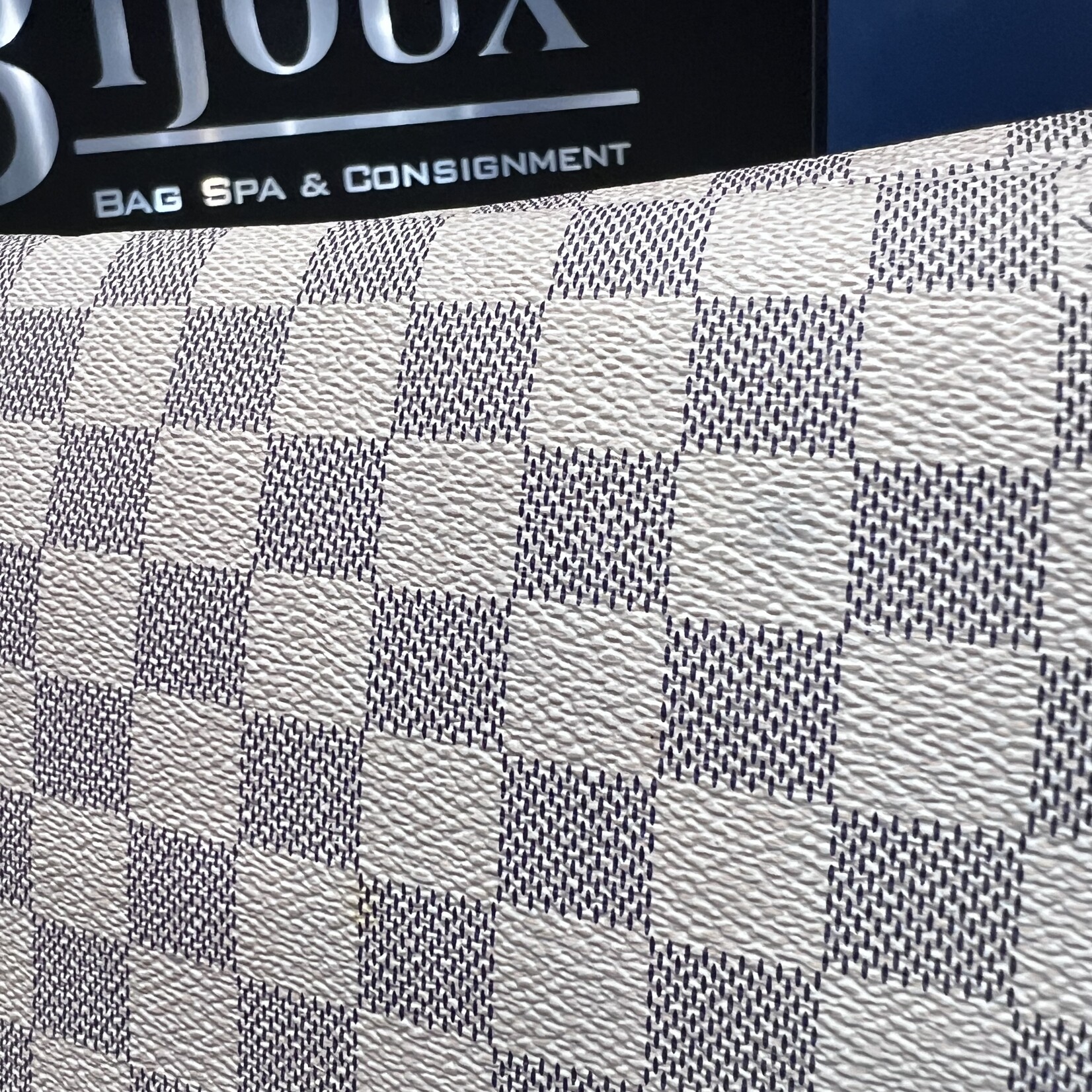 Louis Vuitton SOLD - Louis Vuttion Neverfull GM Damier Azur