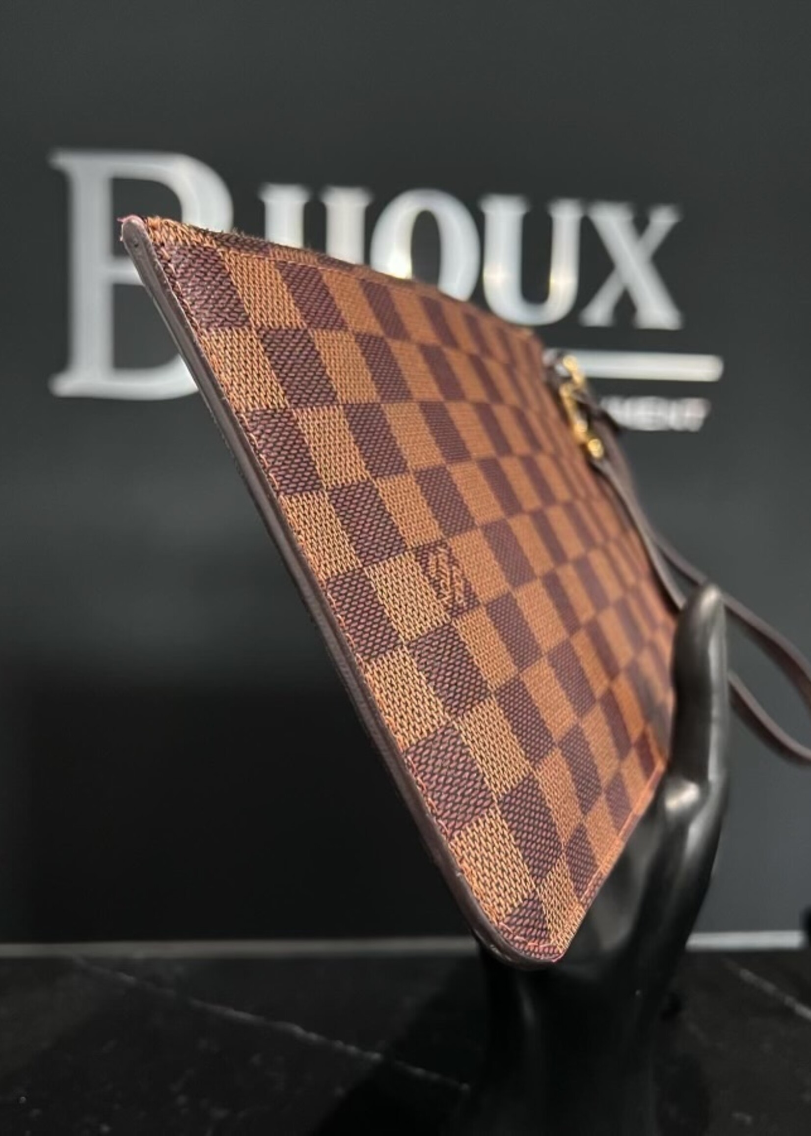 Louis Vuitton SOLD- Louis Vuitton Neverfull MM Pochette Damier Ebene