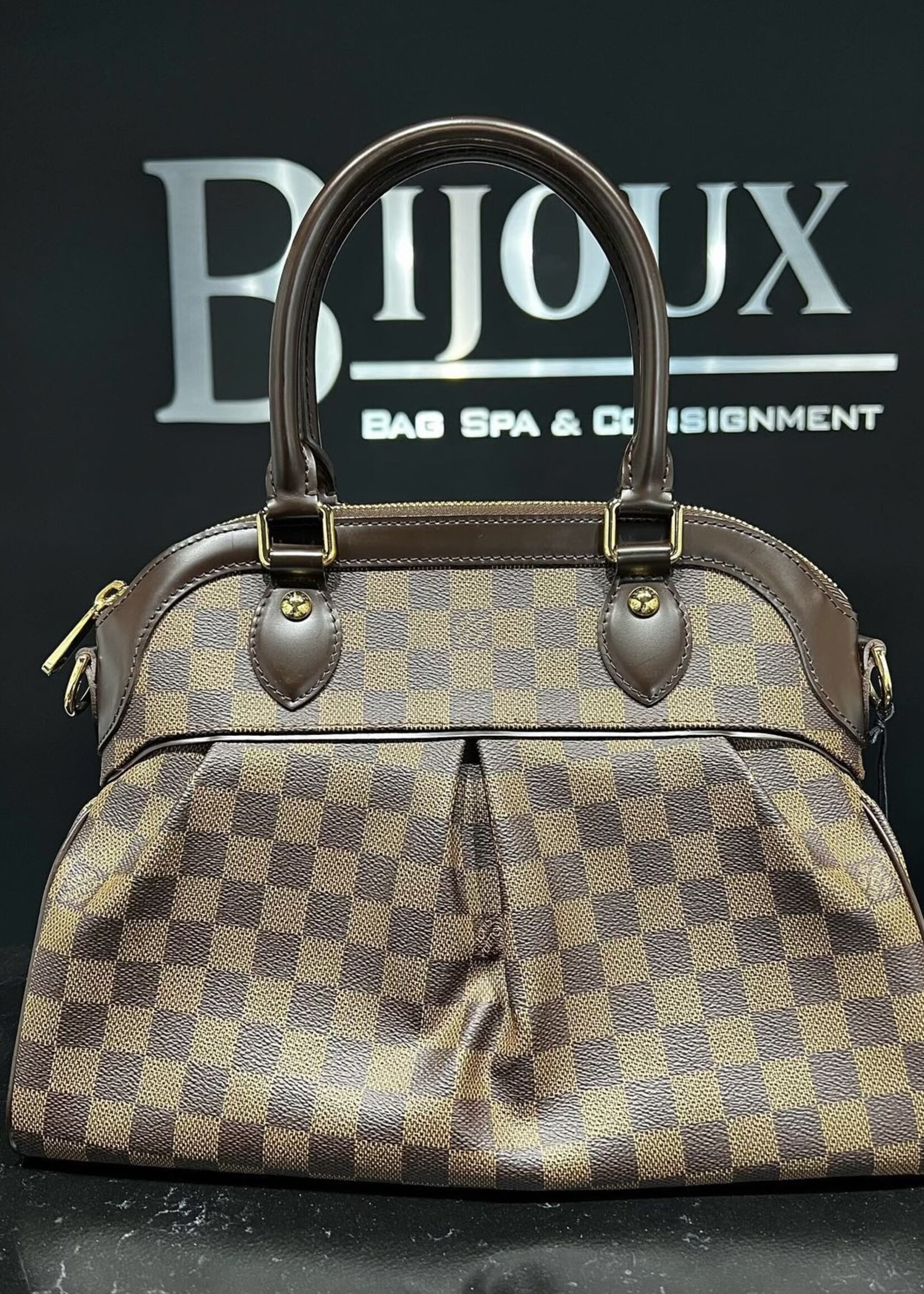 Louis Vuitton SOLD - Louis Vuitton Trevi PM